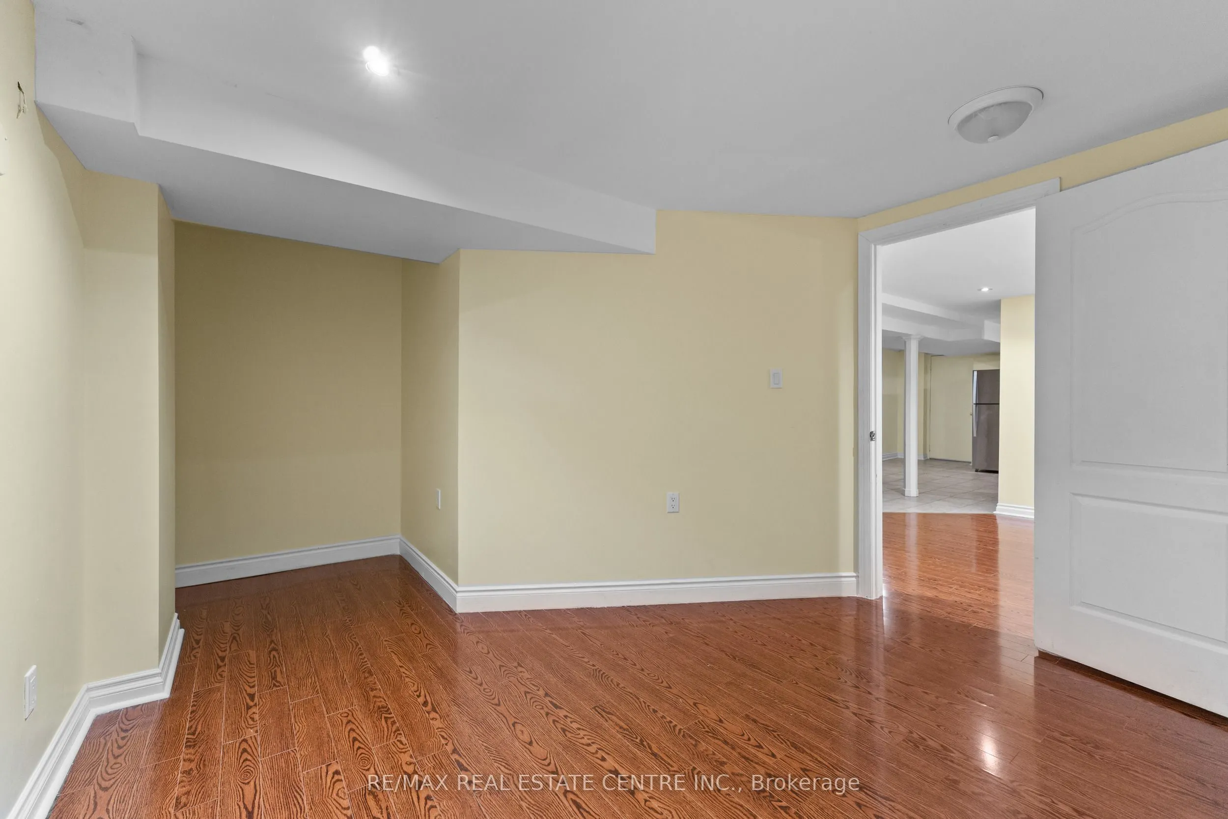11 Briardale Road