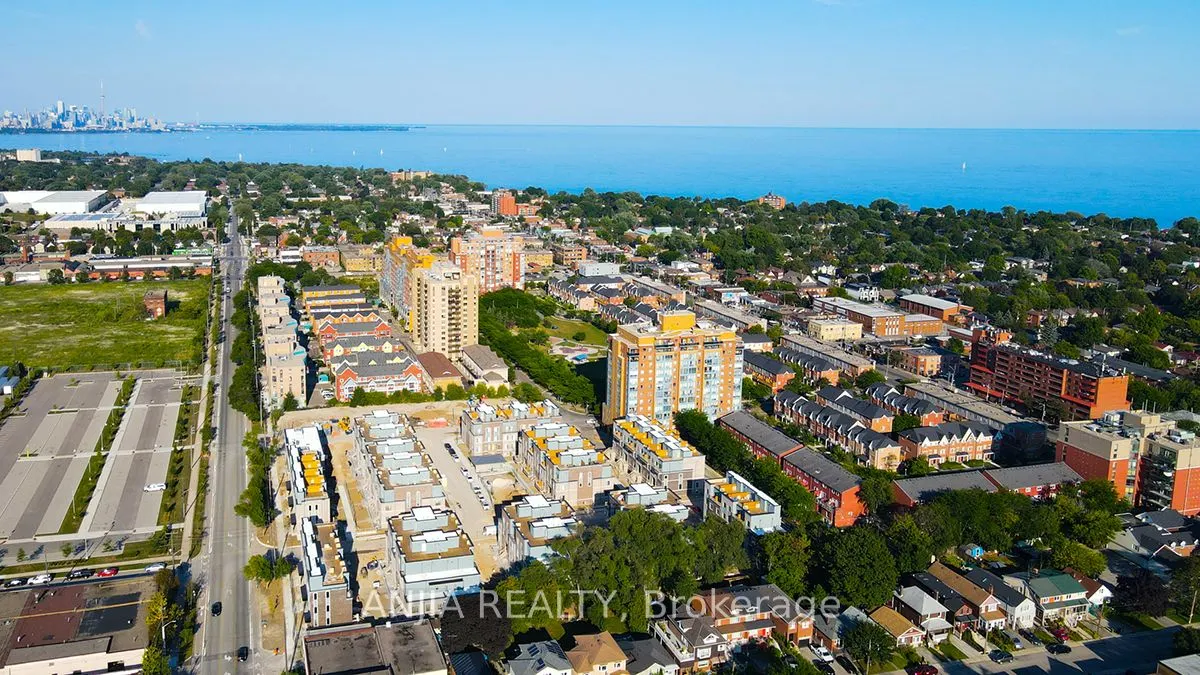 5 William Jackson Way S, #50
