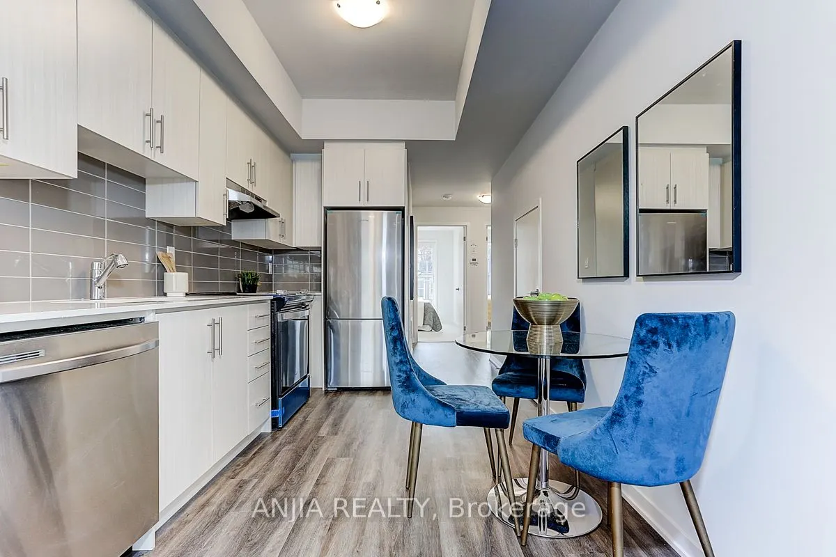 5 William Jackson Way S, #50