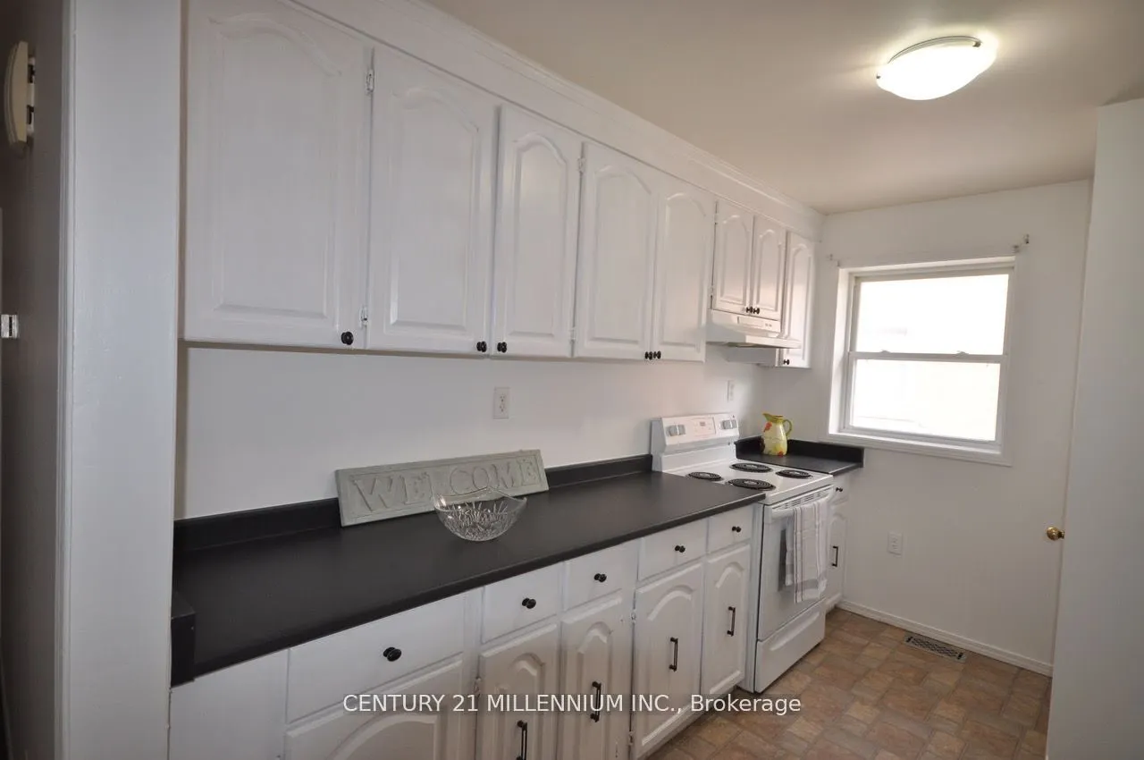 30 Corby Crescent, #Upper Level