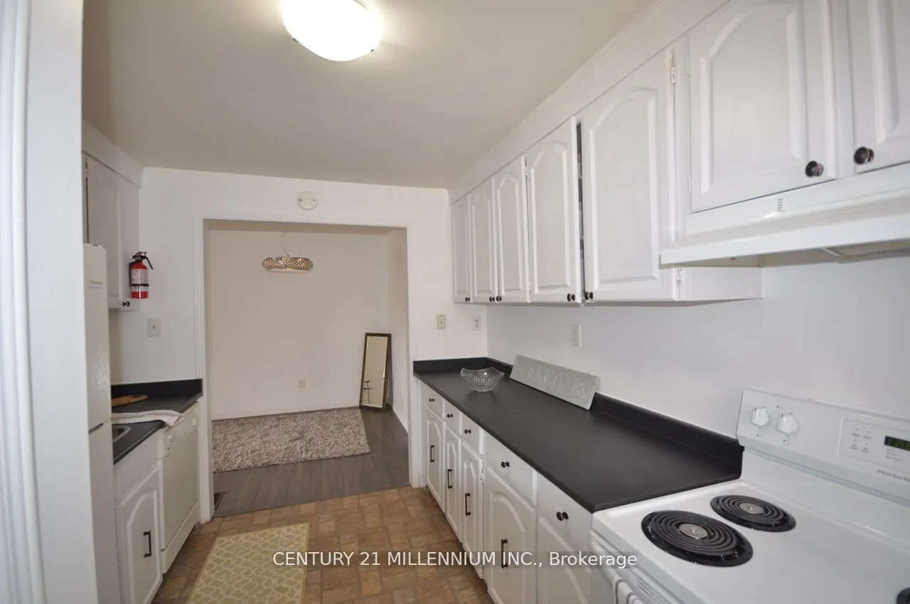 30 Corby Crescent, #Upper Level