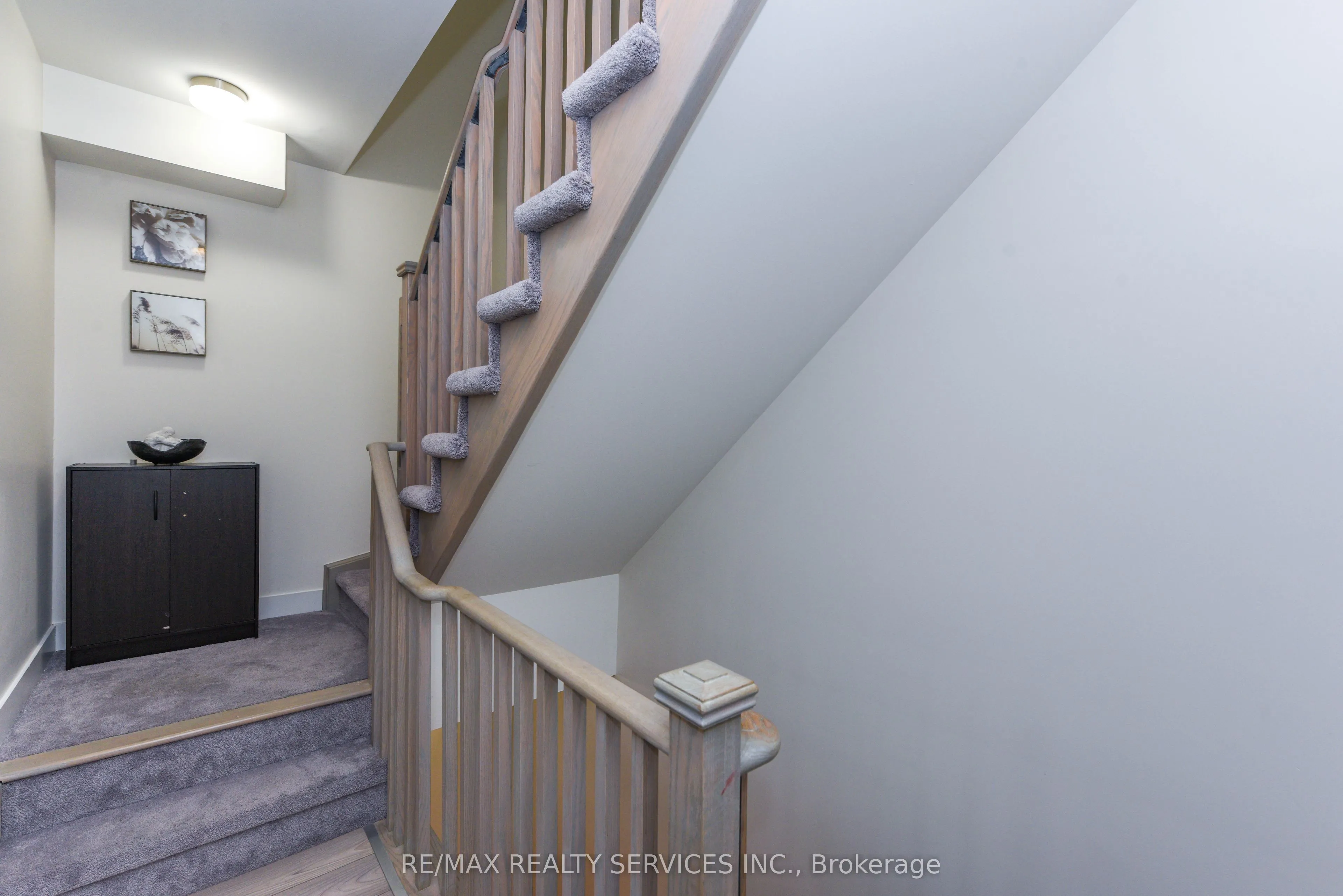 3476 Widdicombe Way, #8