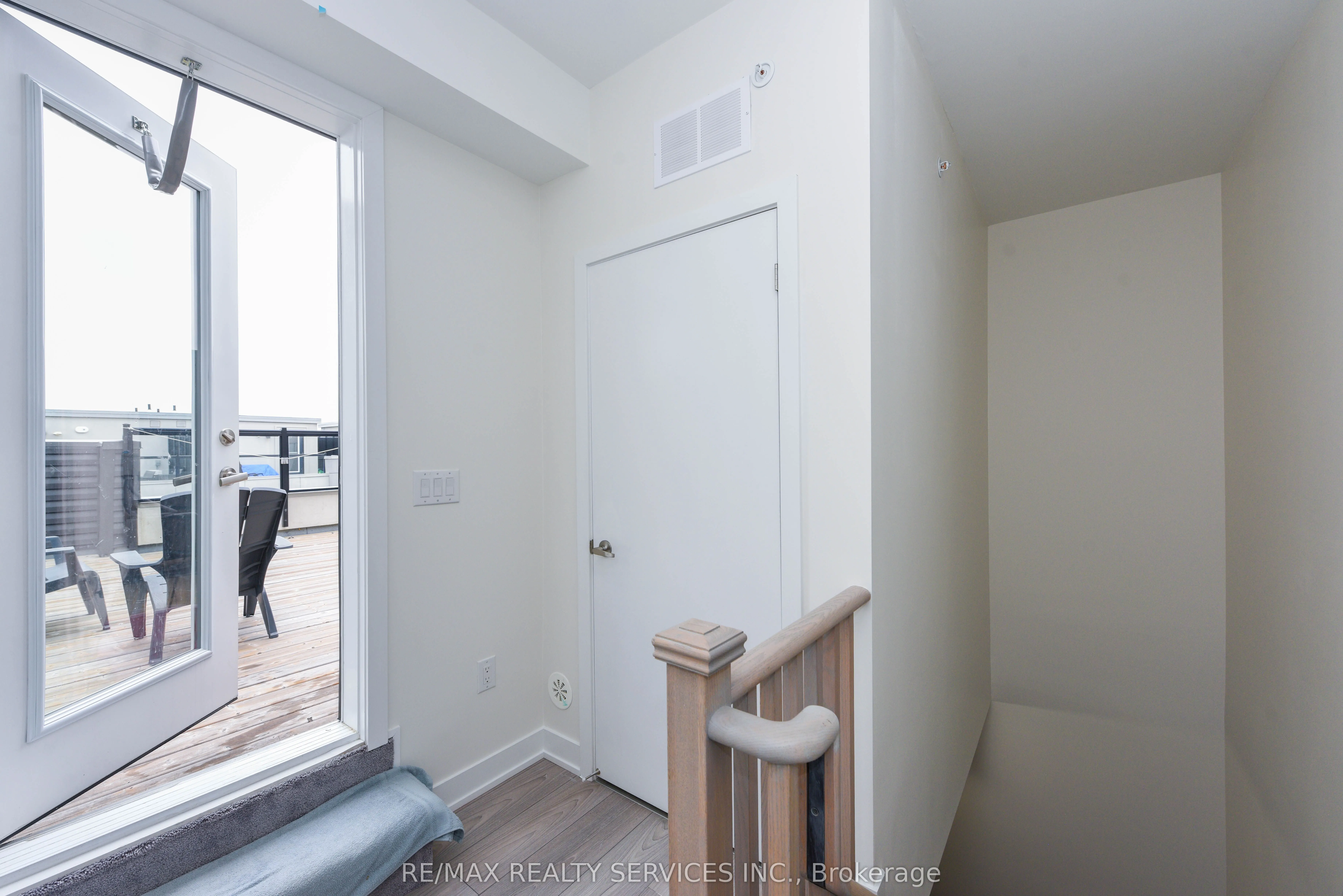 3476 Widdicombe Way, #8