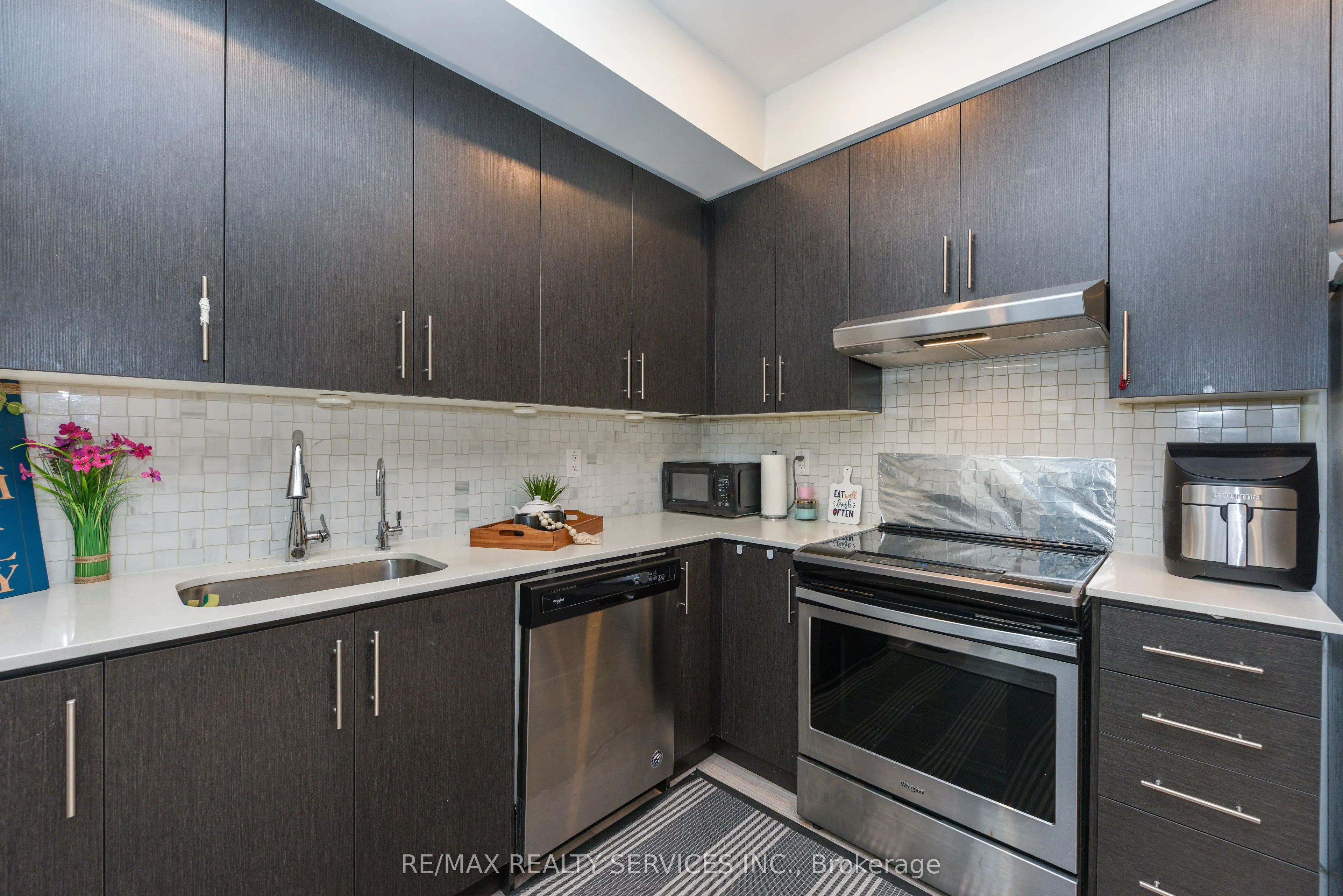 3476 Widdicombe Way, #8