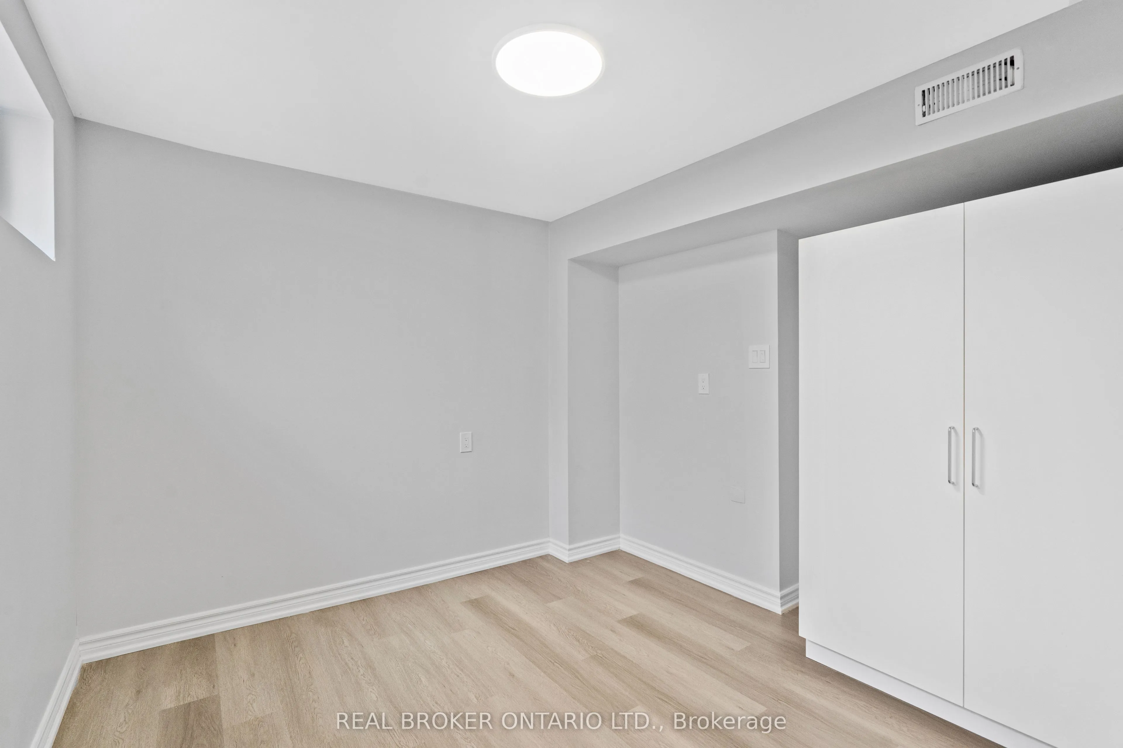 406 Glen Park Avenue