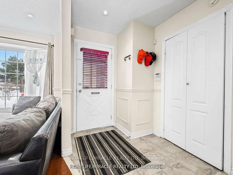 3124 Patrick Crescent