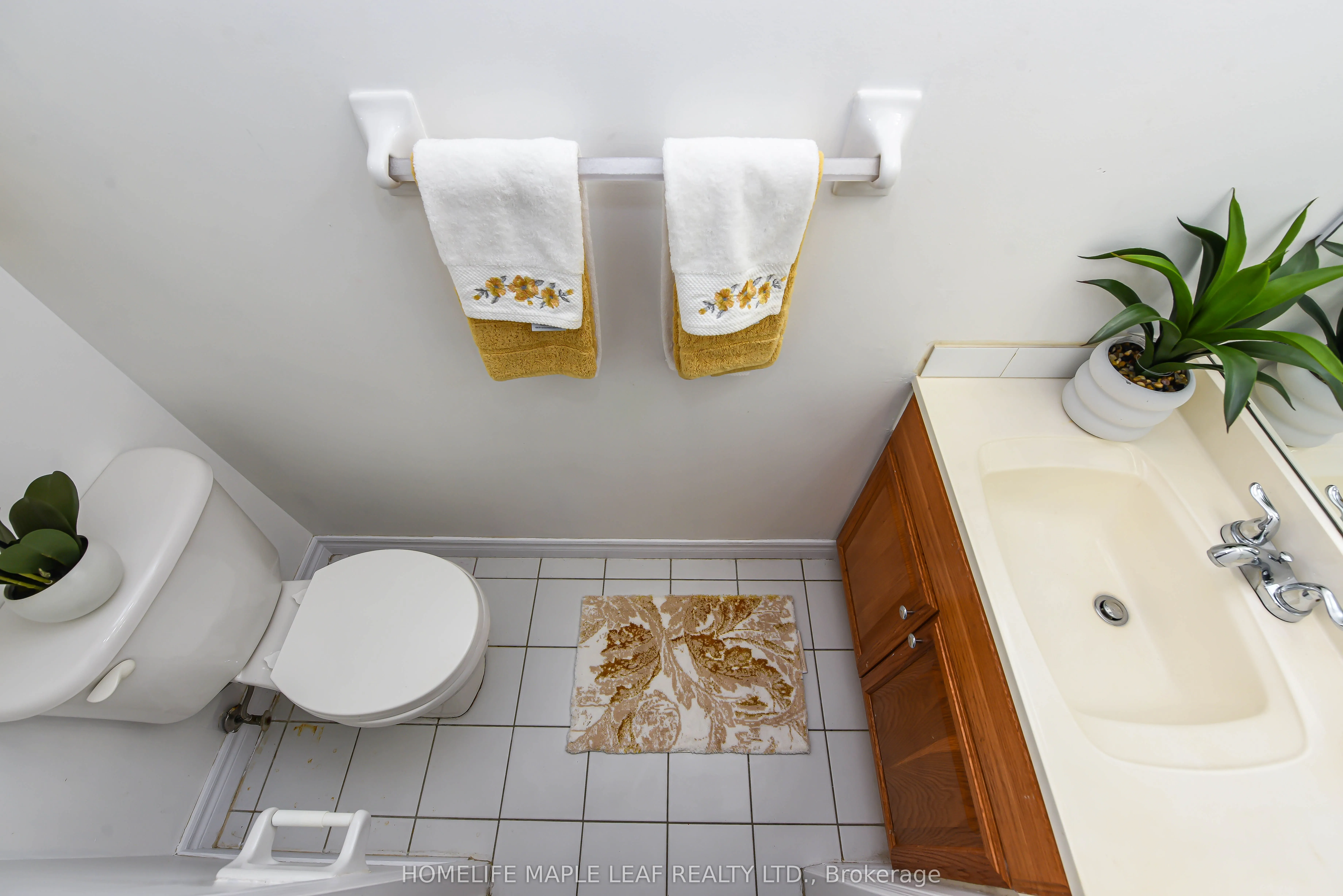 211 Forum Drive, #107B