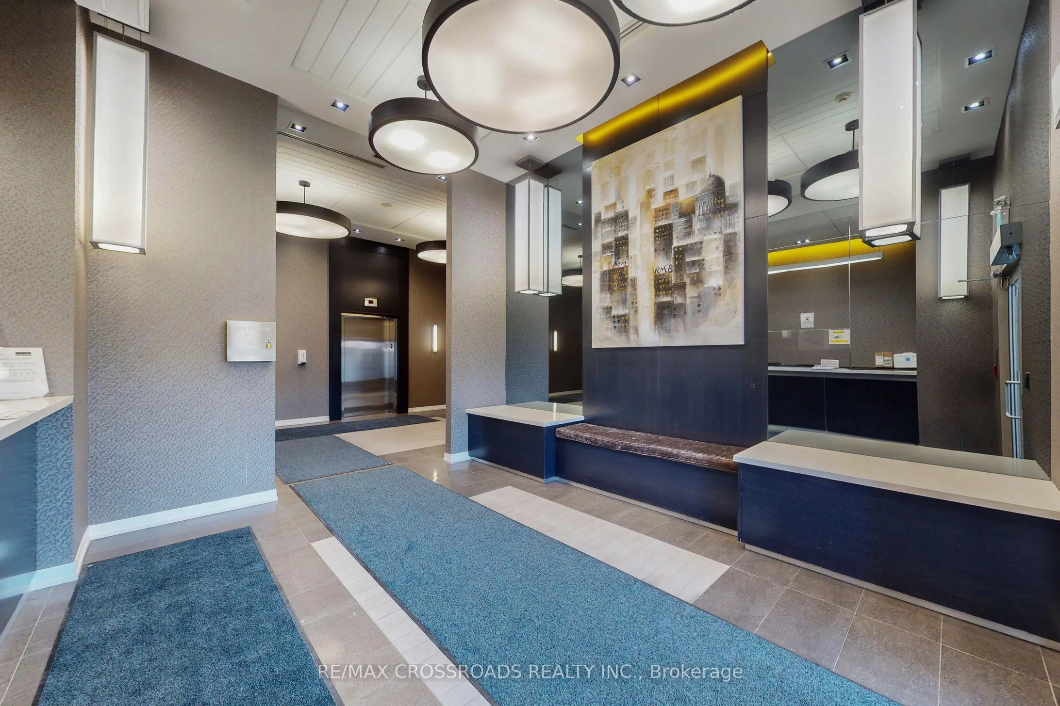 5101 Dundas Street W, #810