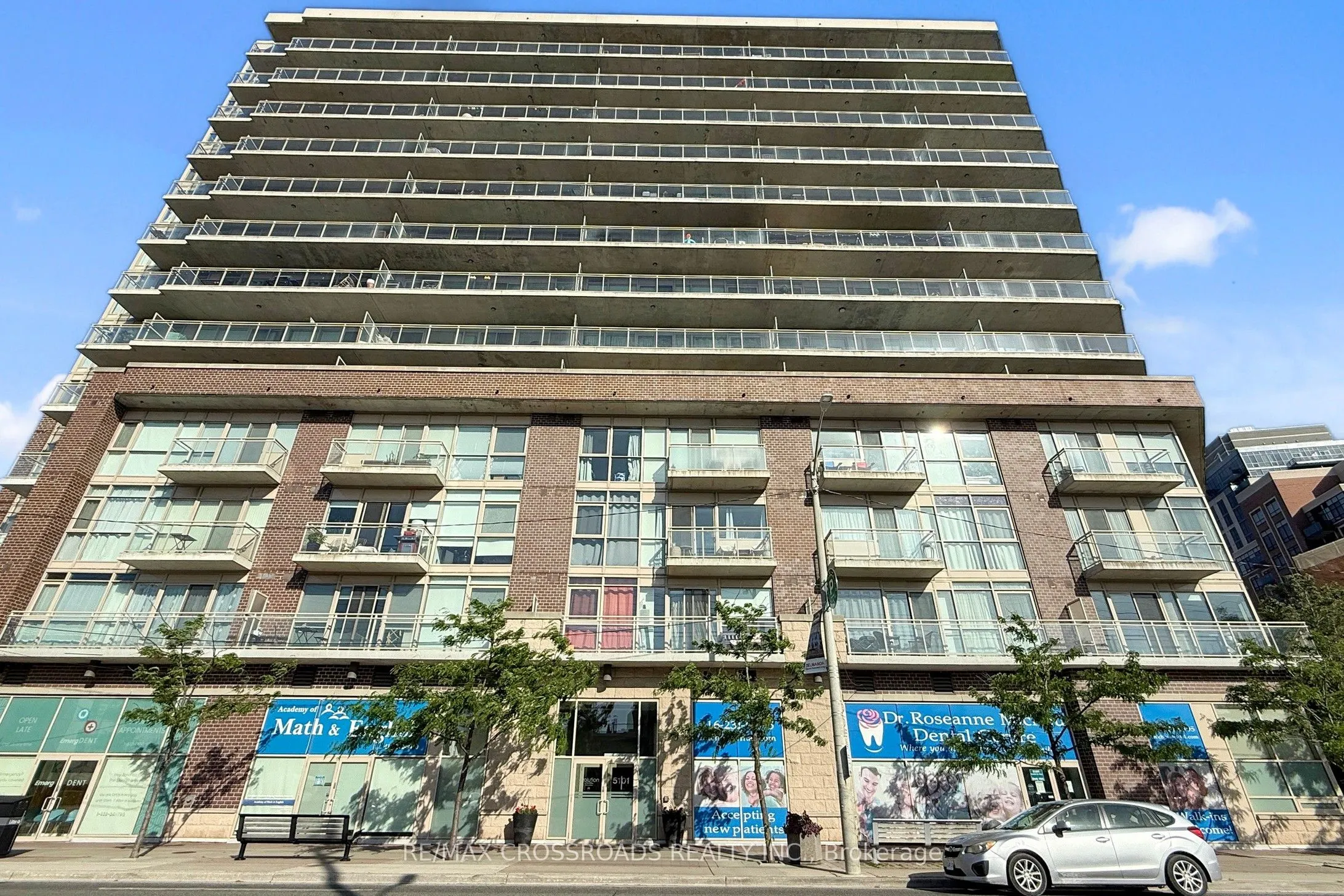 5101 Dundas Street W, #810