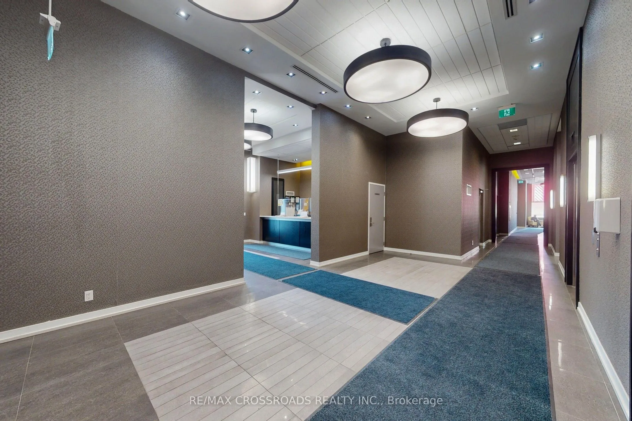 5101 Dundas Street W, #810