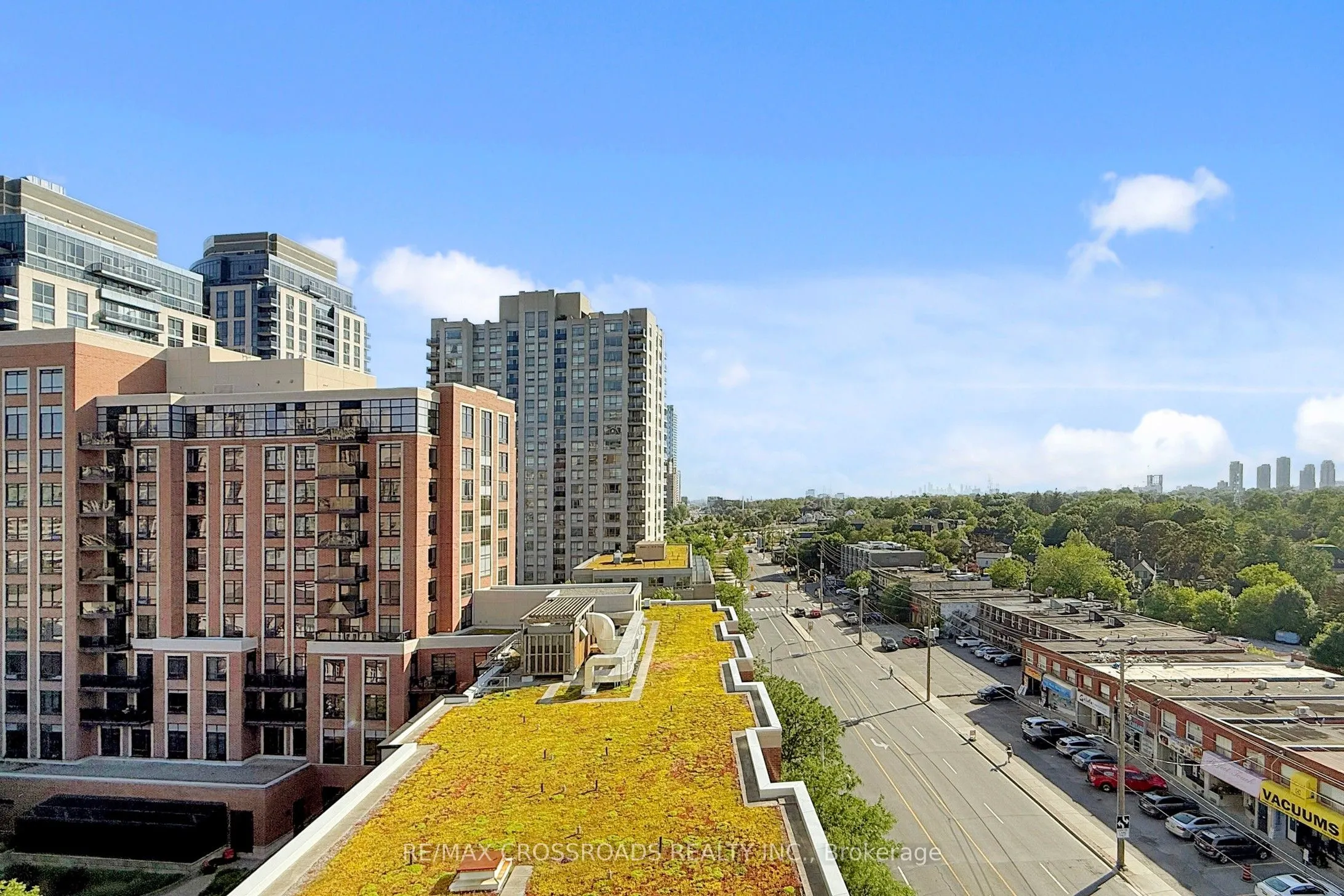 5101 Dundas Street W, #810