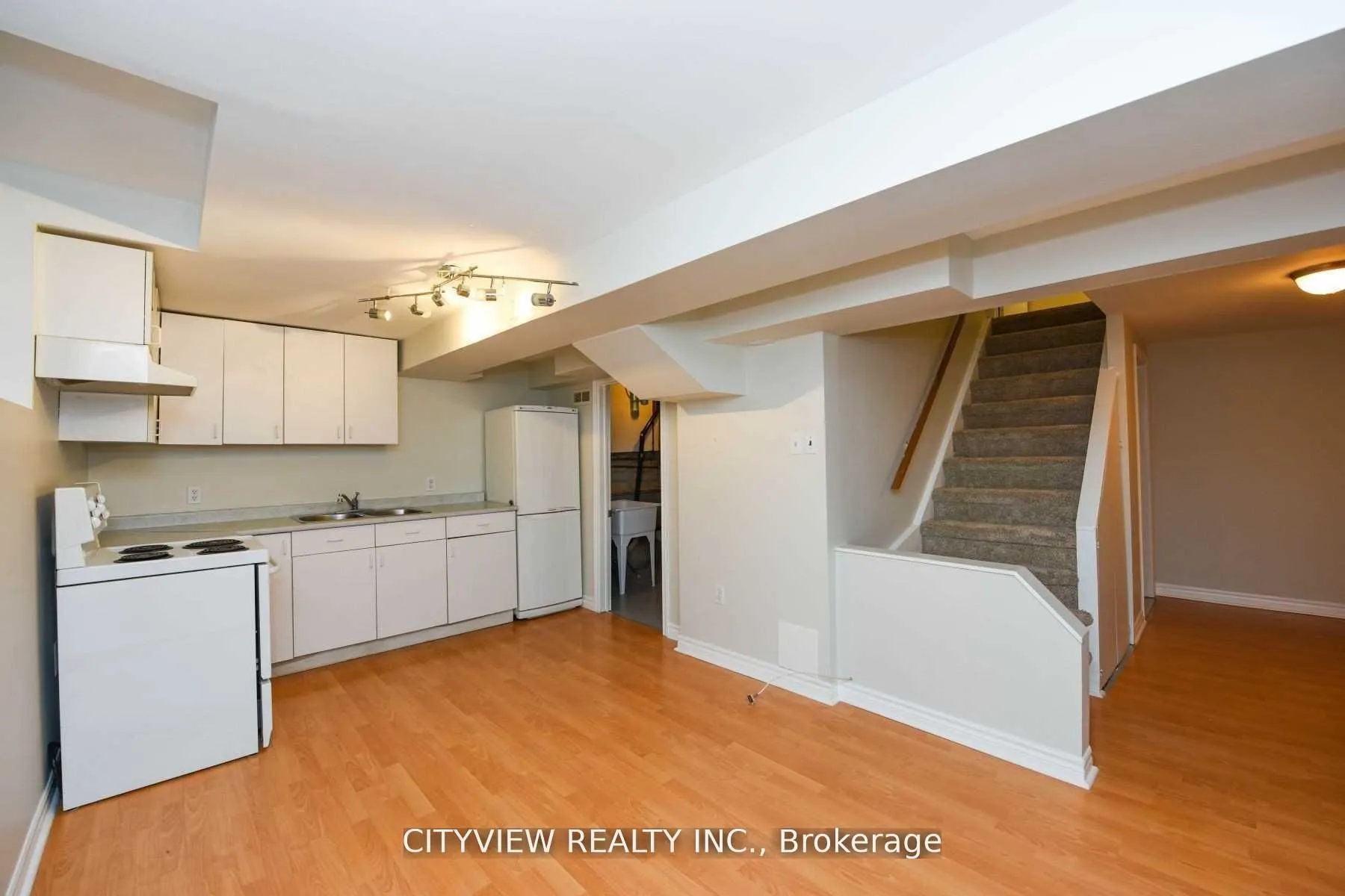 6459 Tisler Crescent