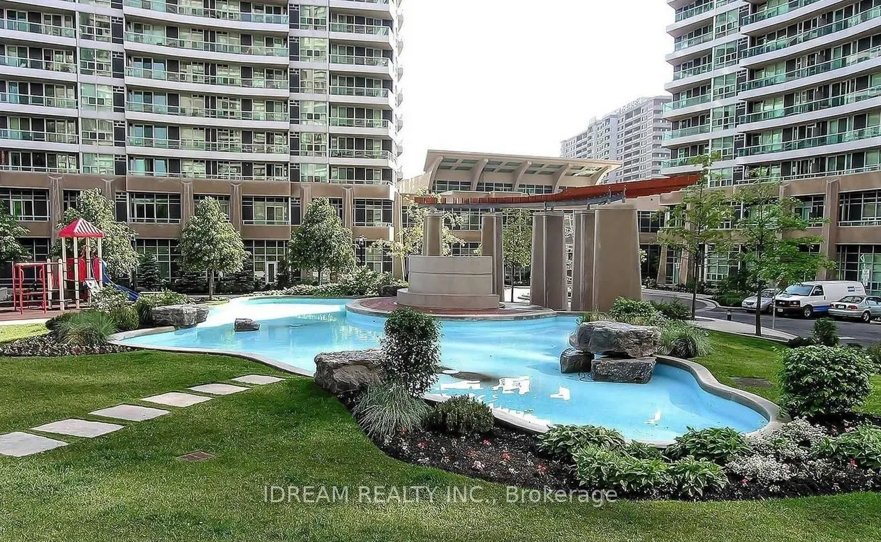 33 Elm Drive W, #201