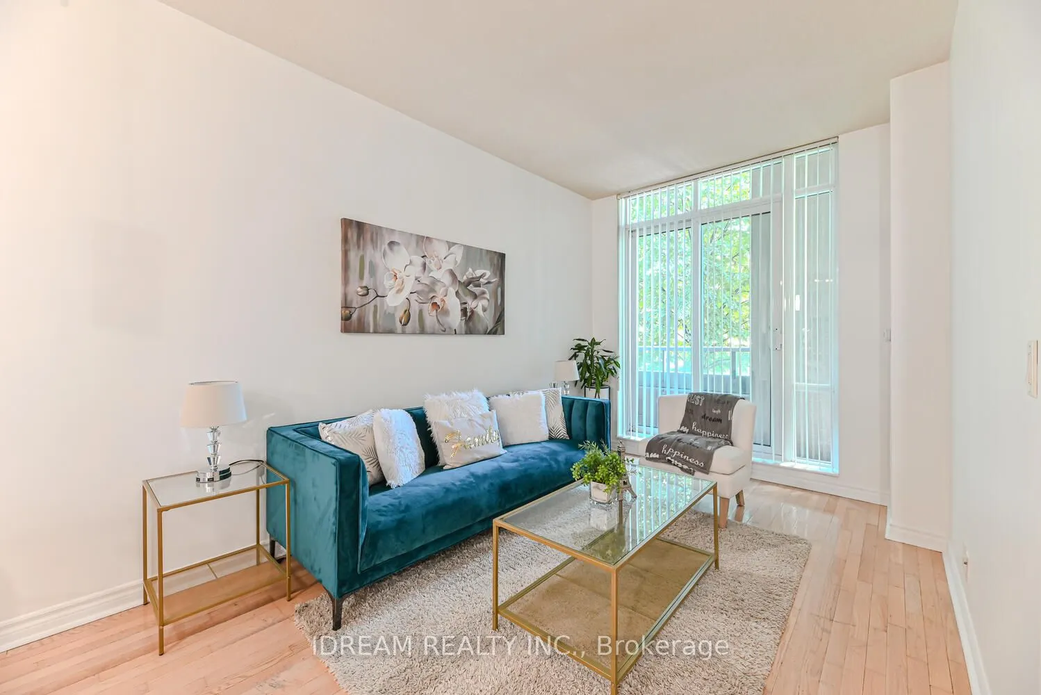 33 Elm Drive W, #201