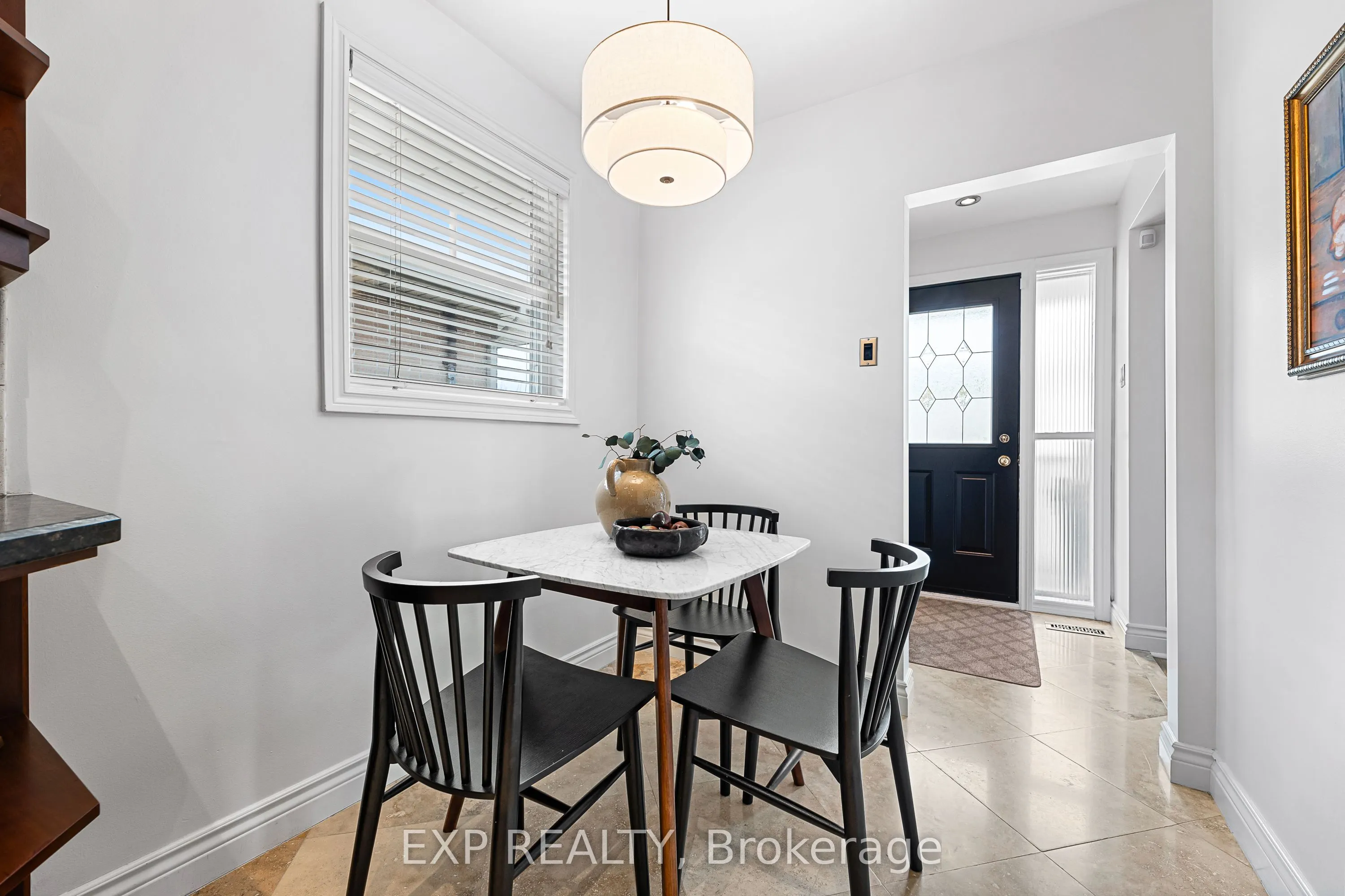 7 Northcrest Road