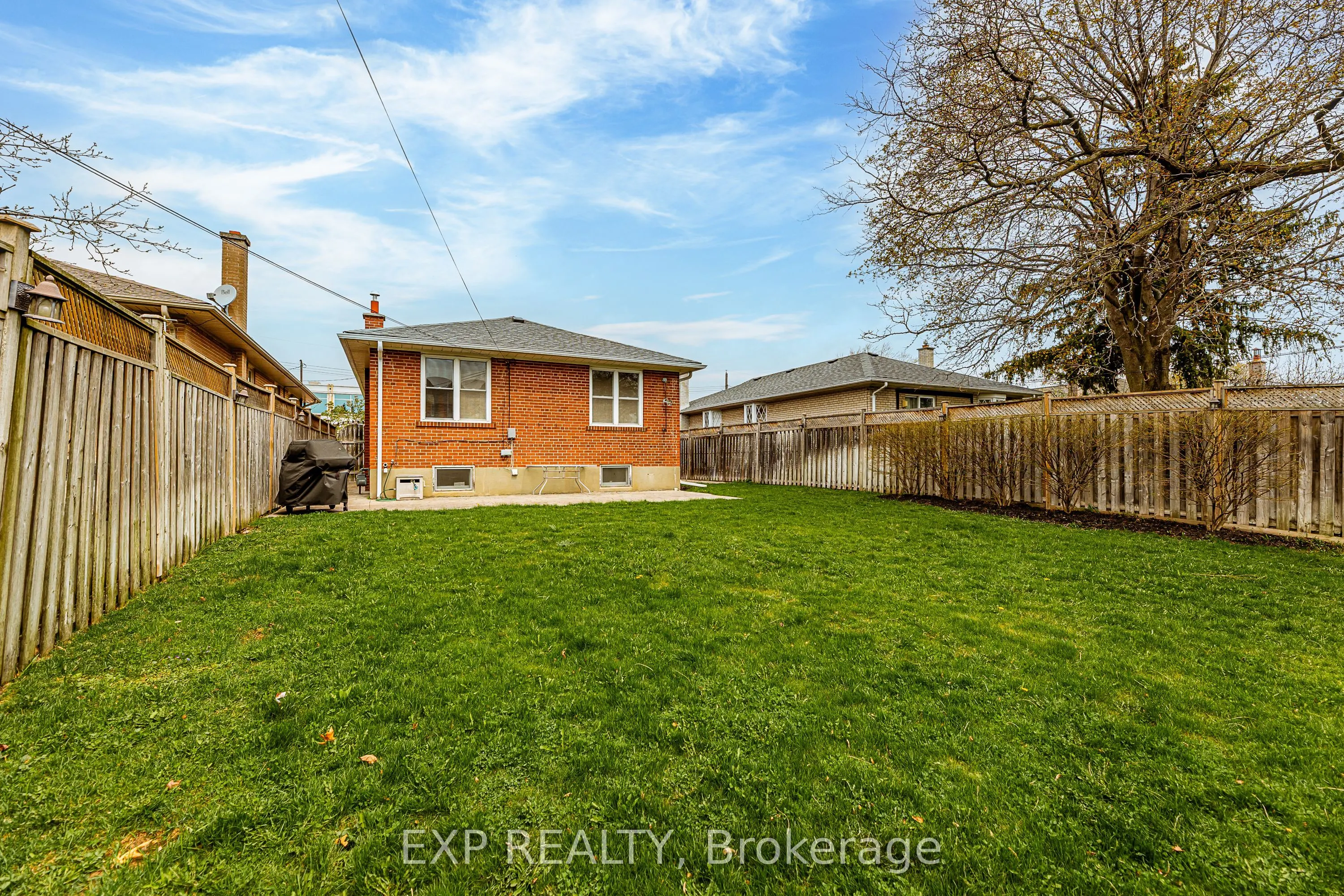 7 Northcrest Road