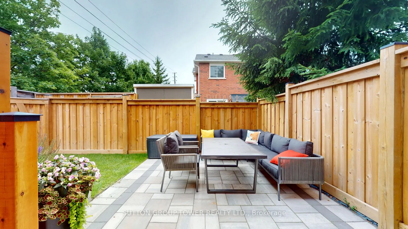 2 Dawson Crescent