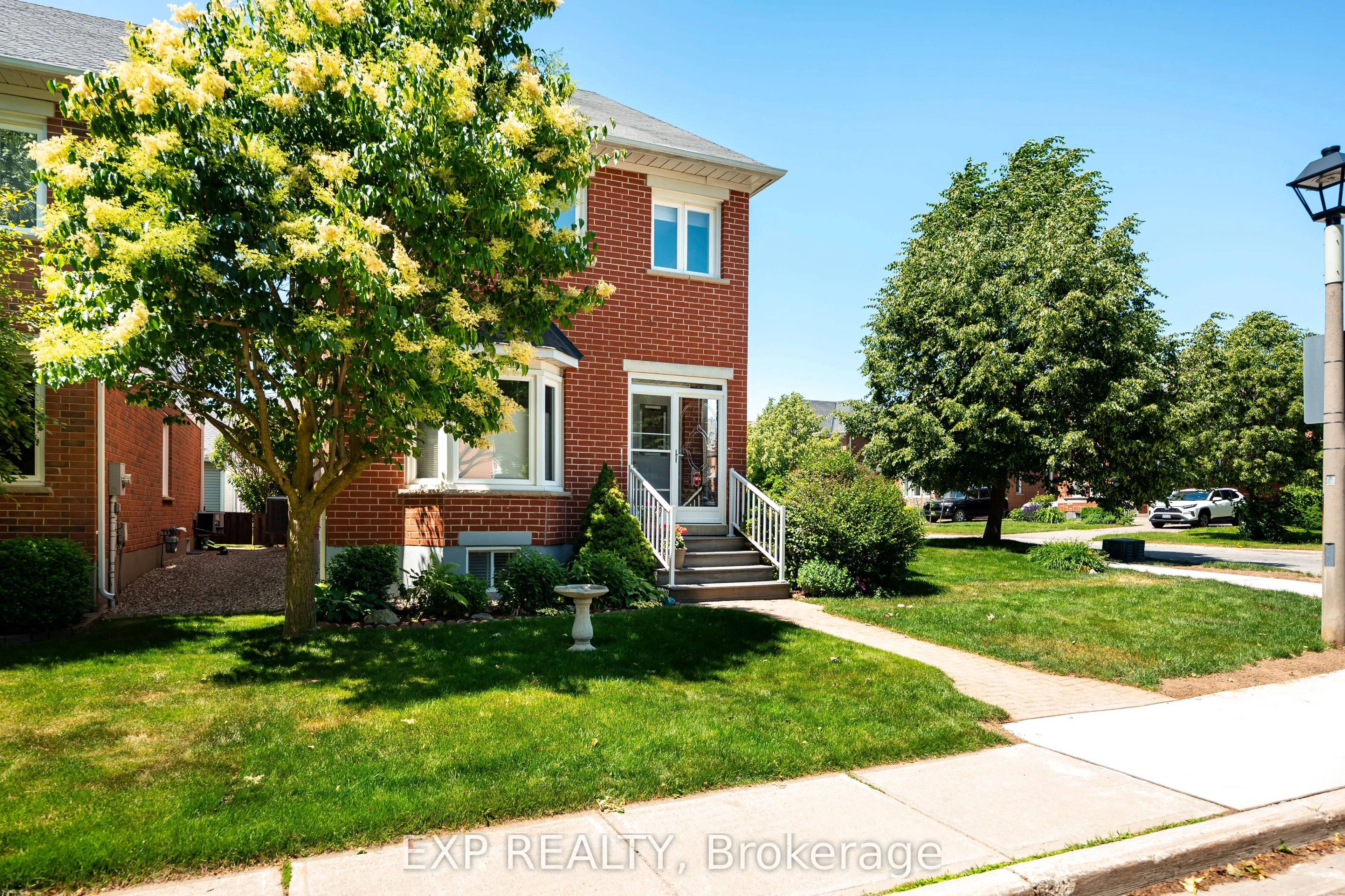 339 Cottonwood Street