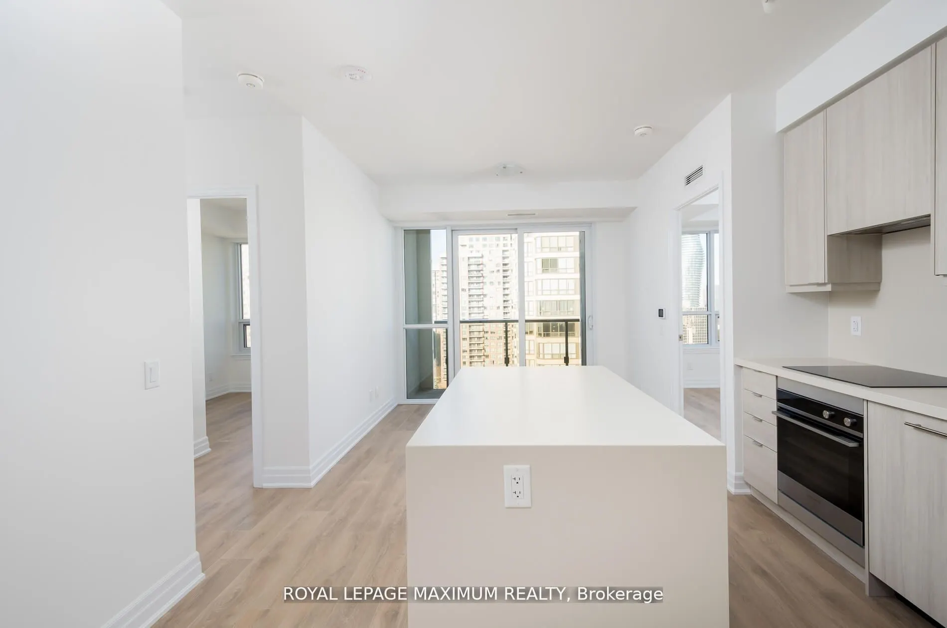 36 Elm Drive, #1410