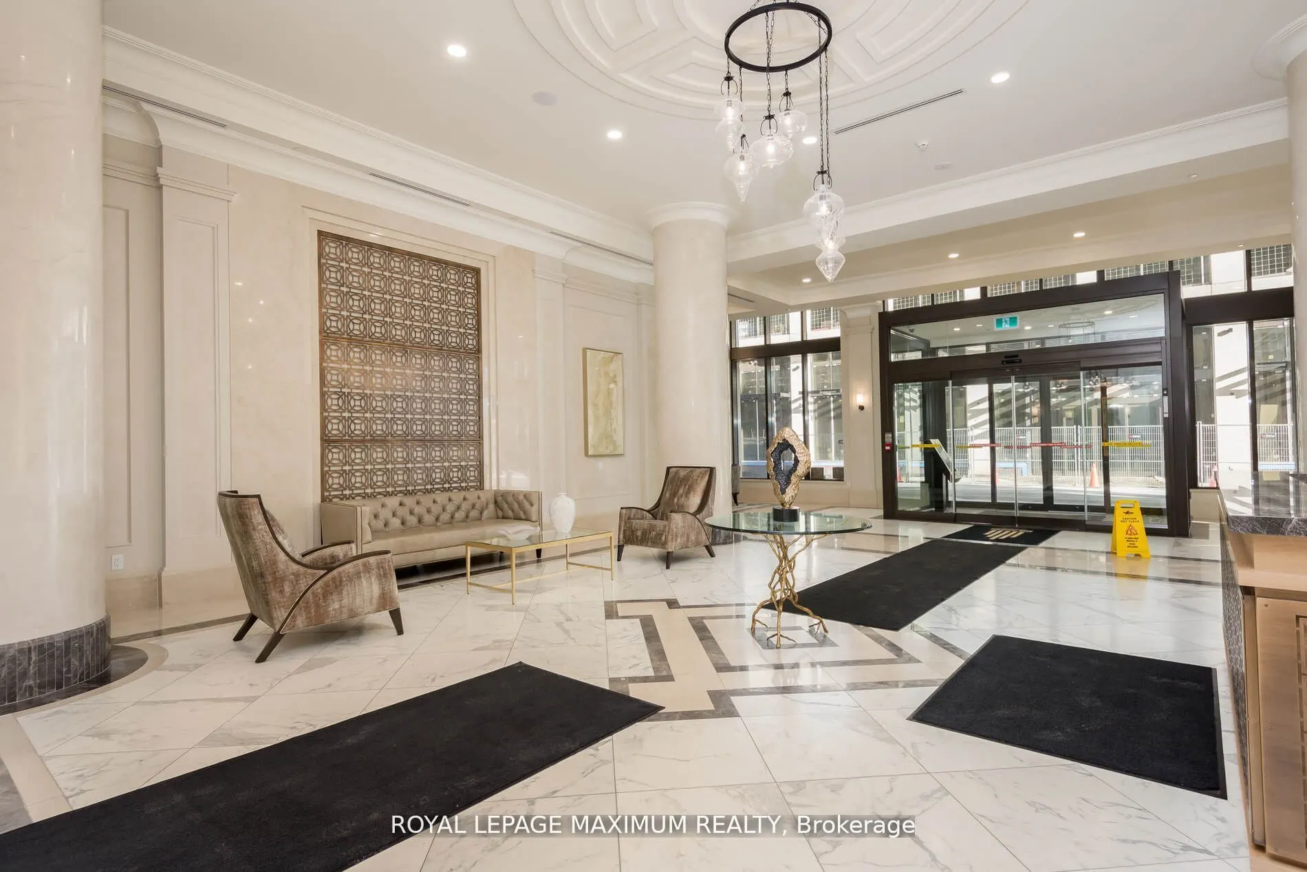 36 Elm Drive, #1410