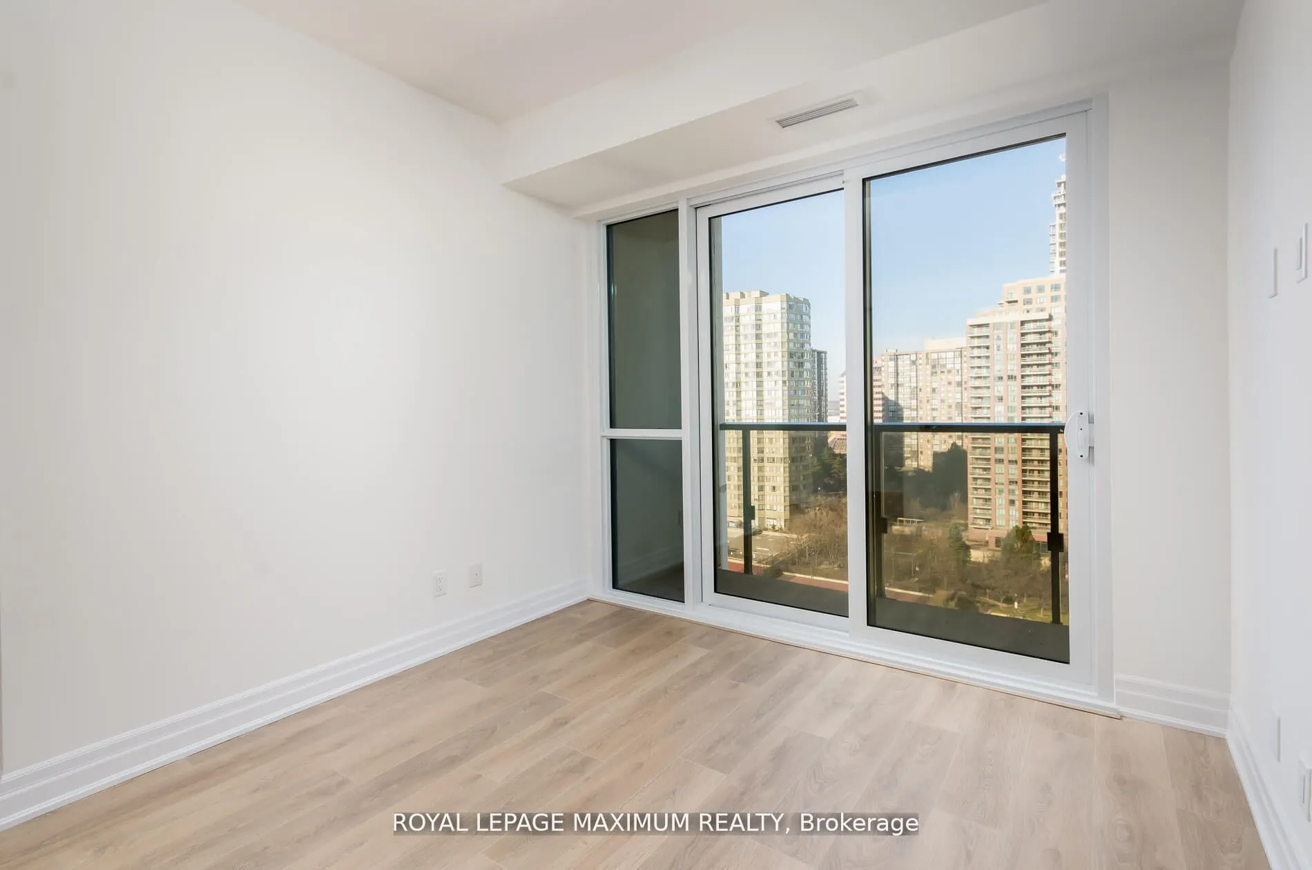 36 Elm Drive, #1410
