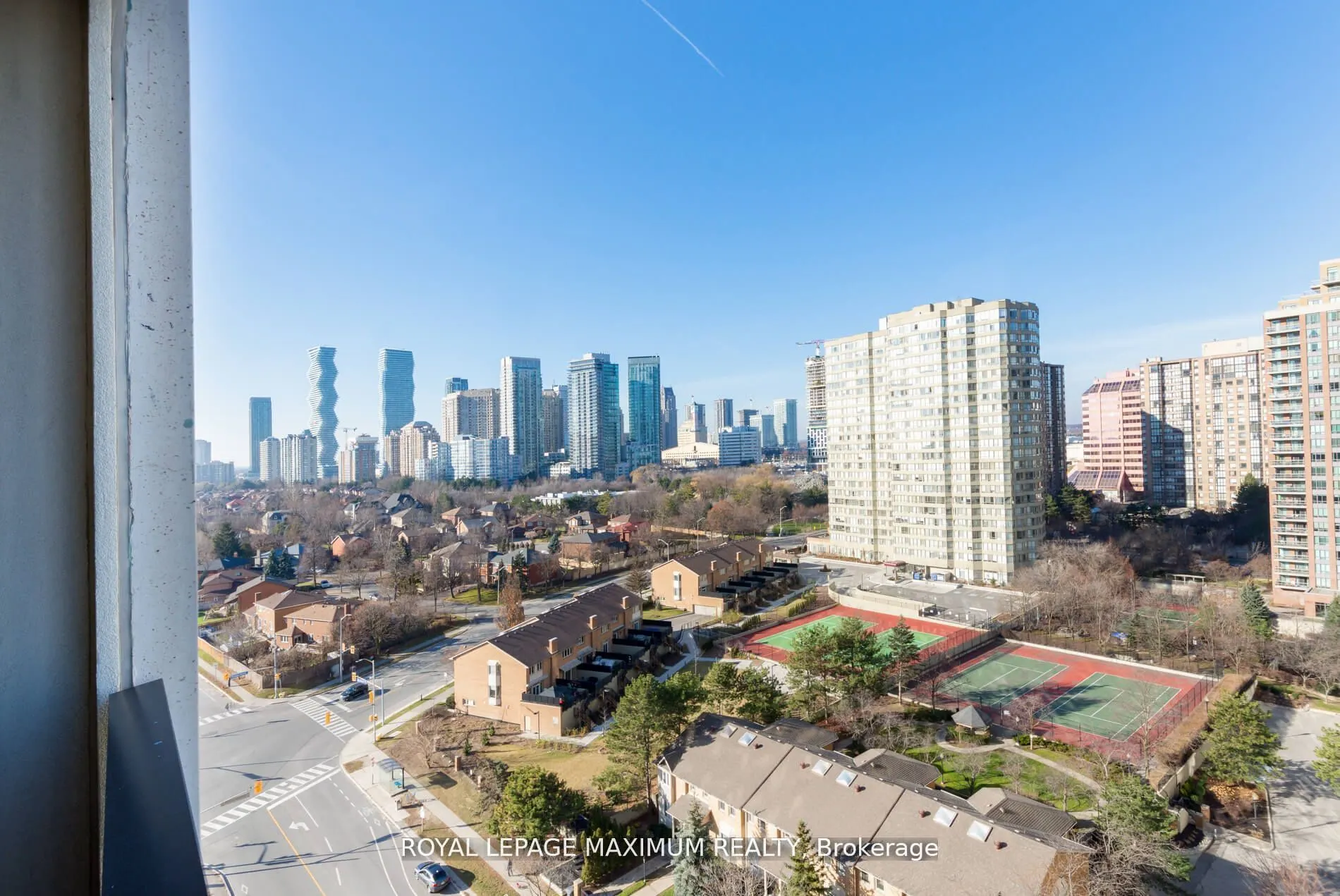 36 Elm Drive, #1410