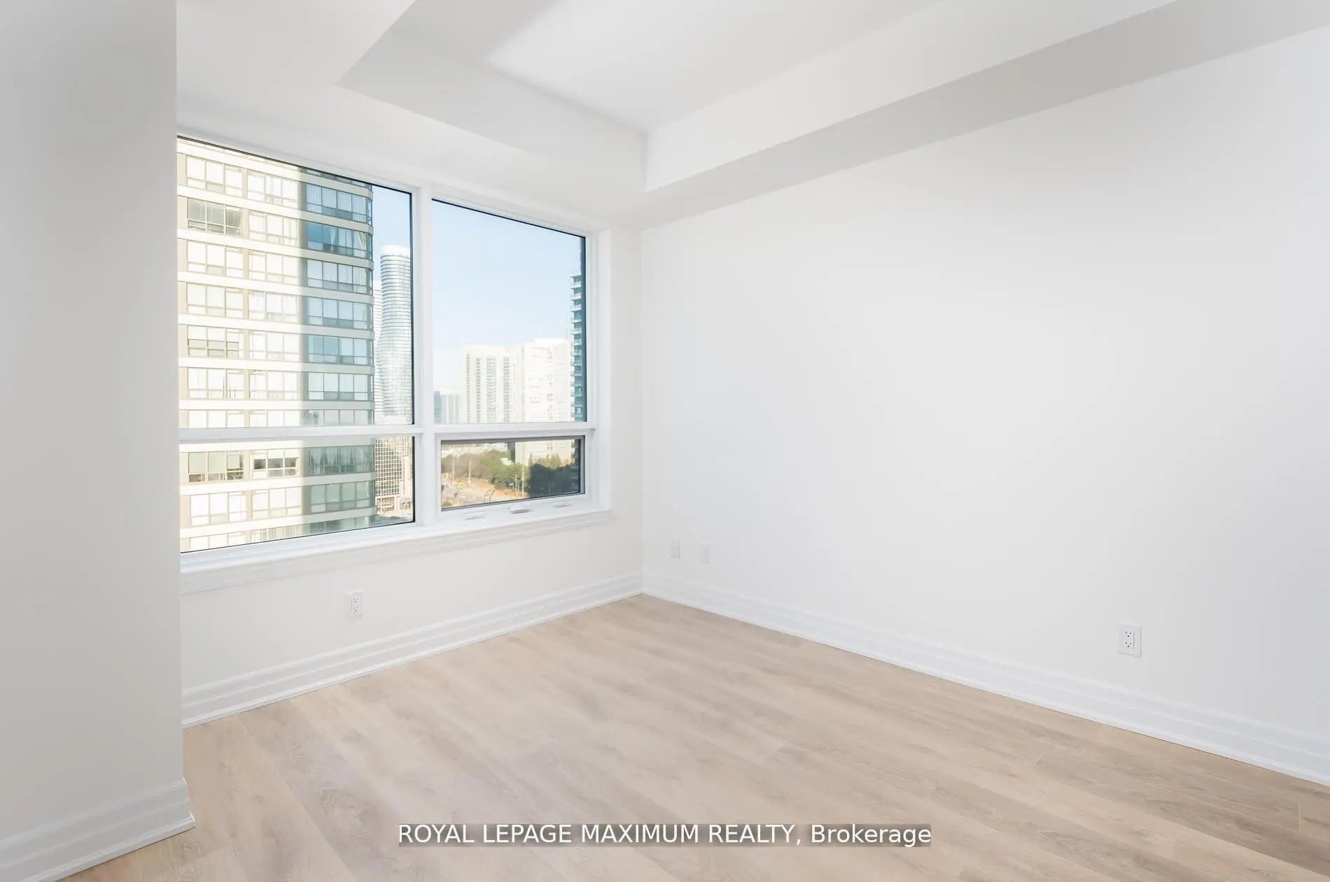 36 Elm Drive, #1410