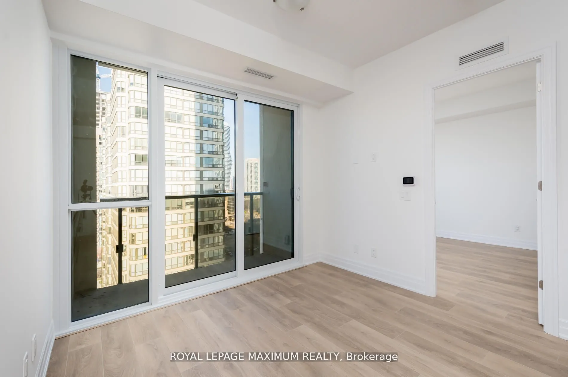 36 Elm Drive, #1410