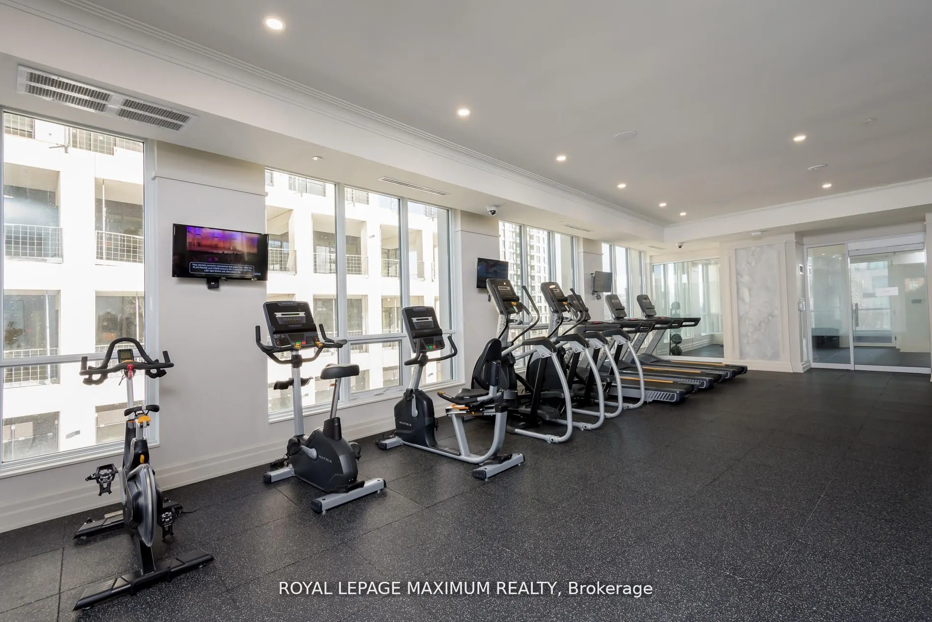 36 Elm Drive, #1410