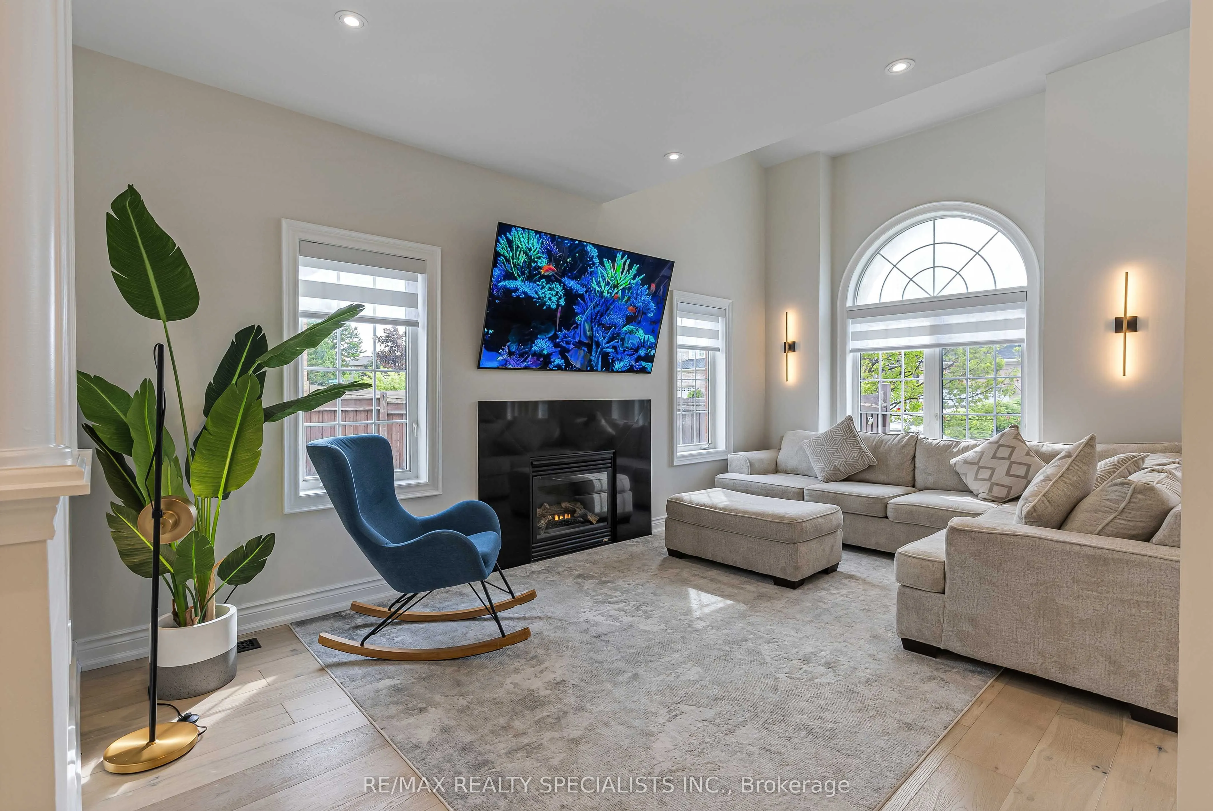 35 Ewart Street
