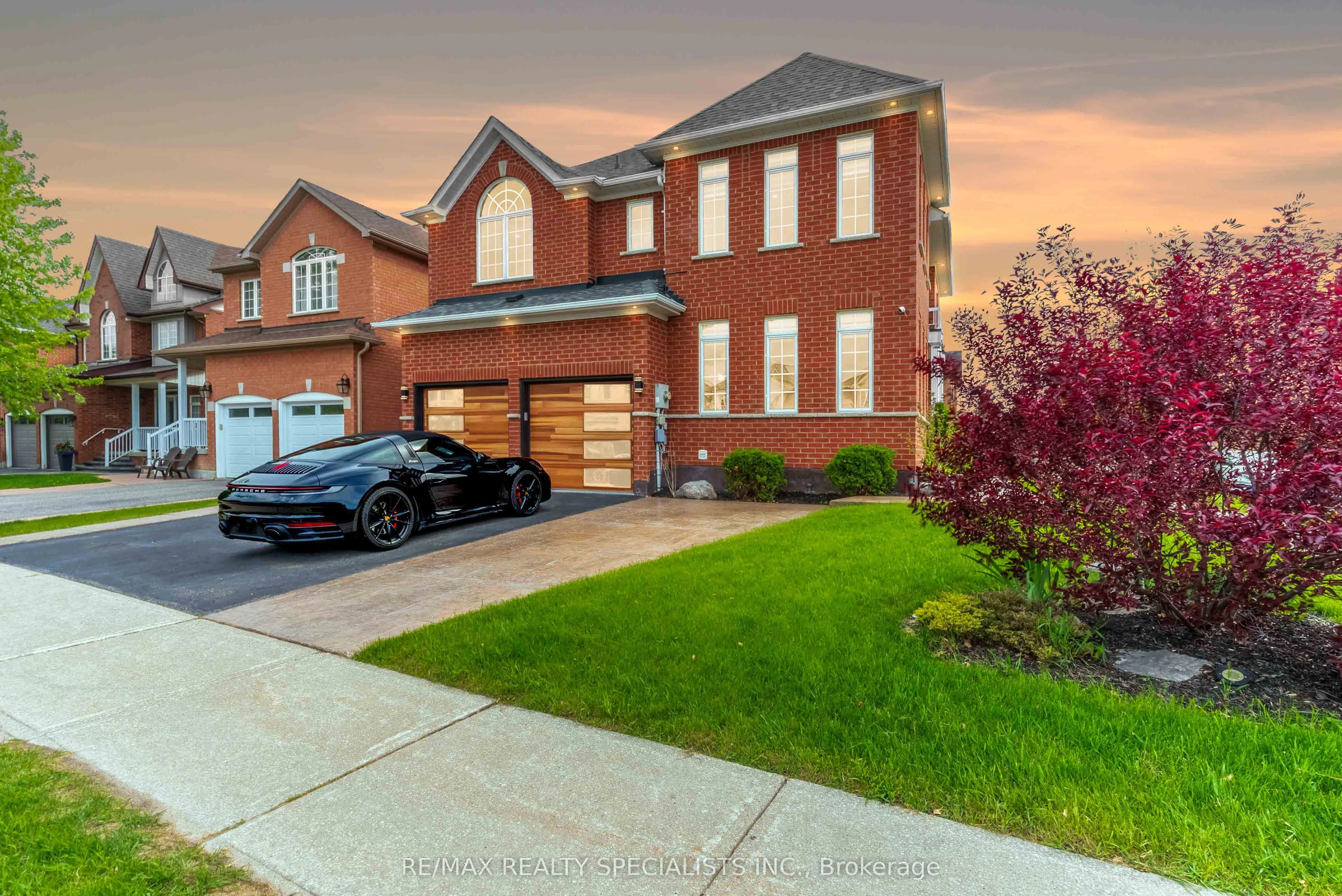 35 Ewart Street
