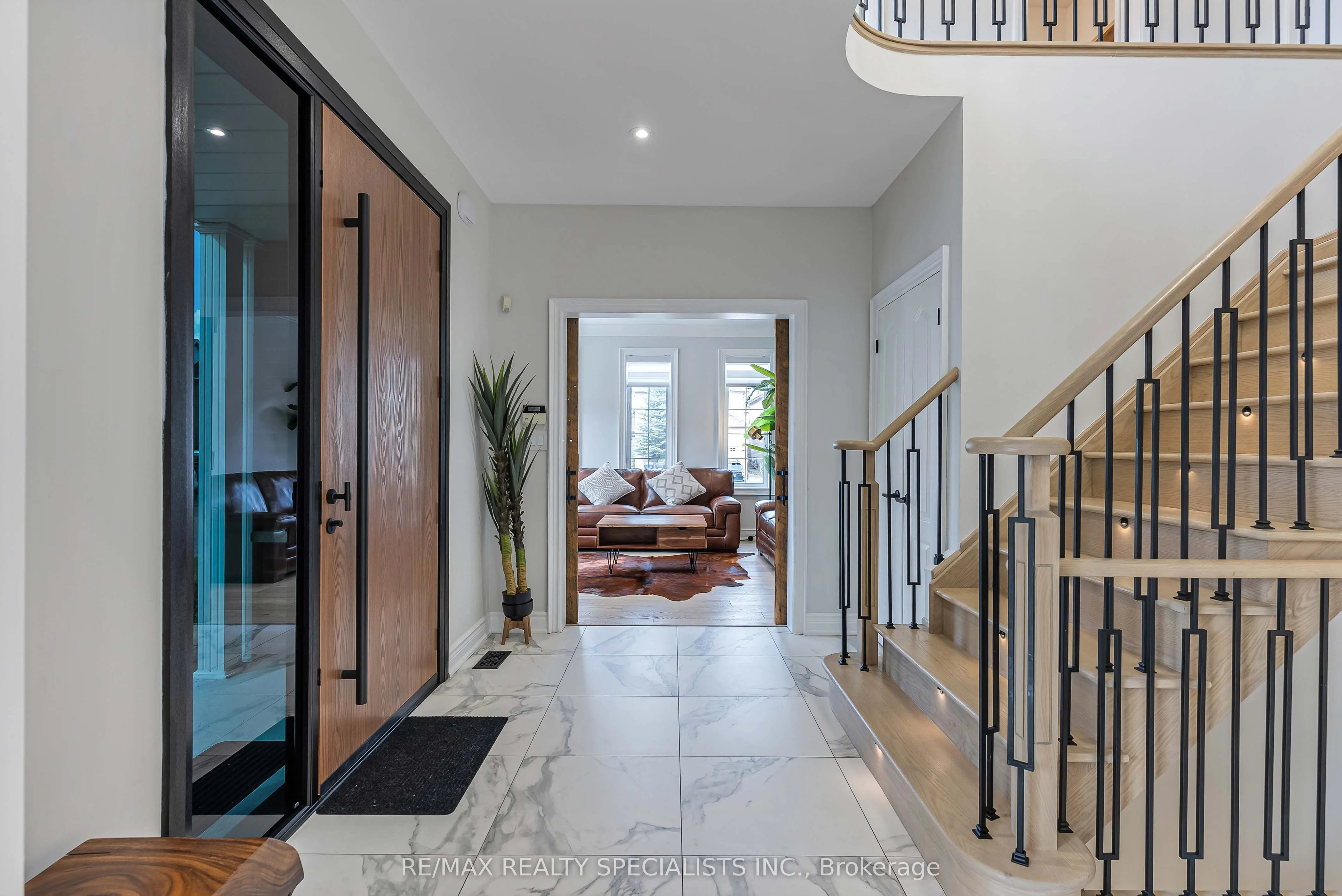 35 Ewart Street