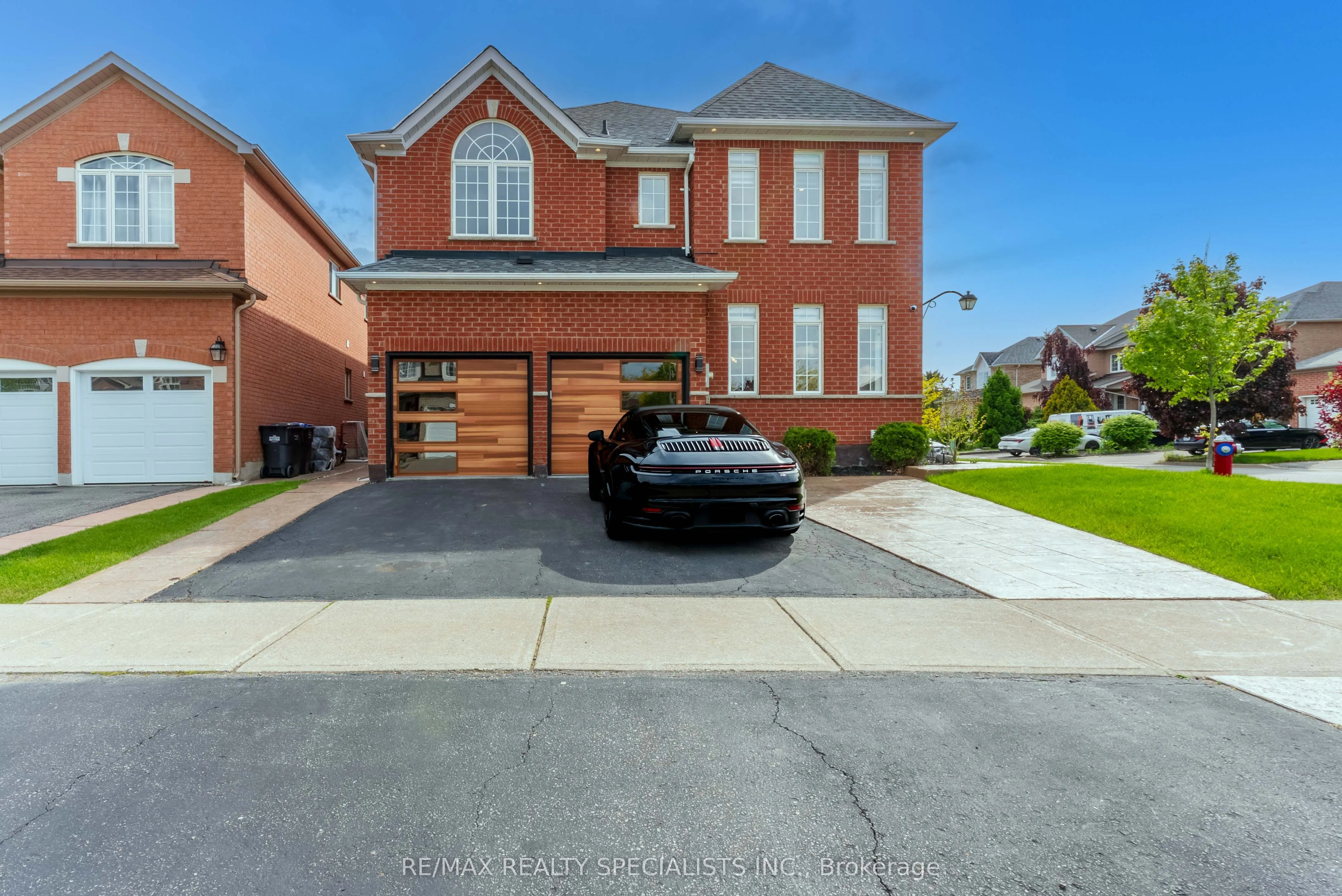 35 Ewart Street