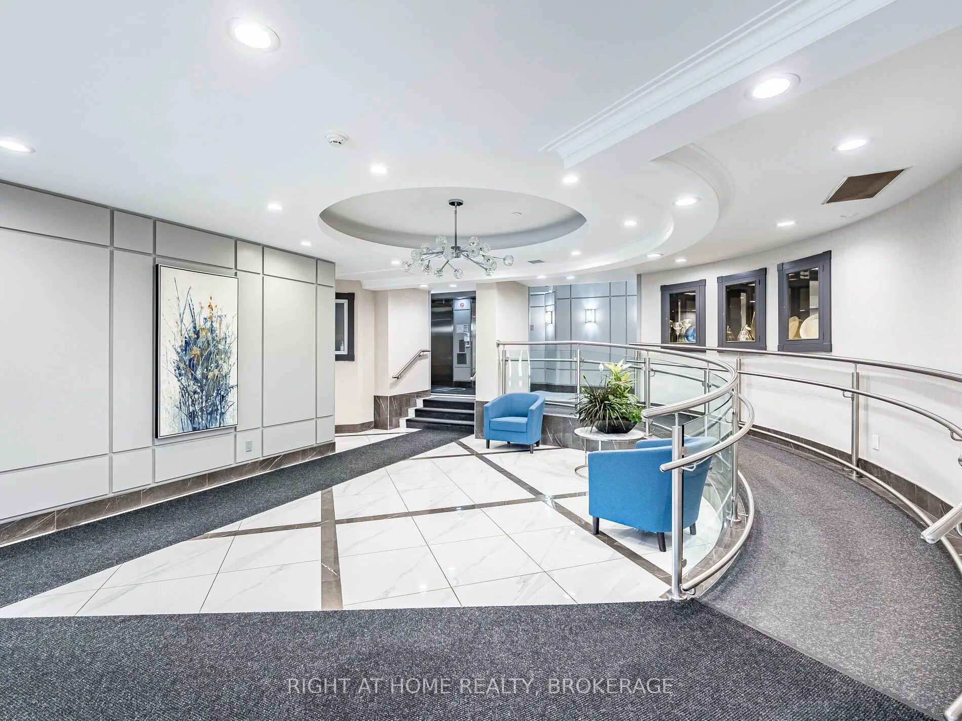 1001 Cedarglen Gate, #423
