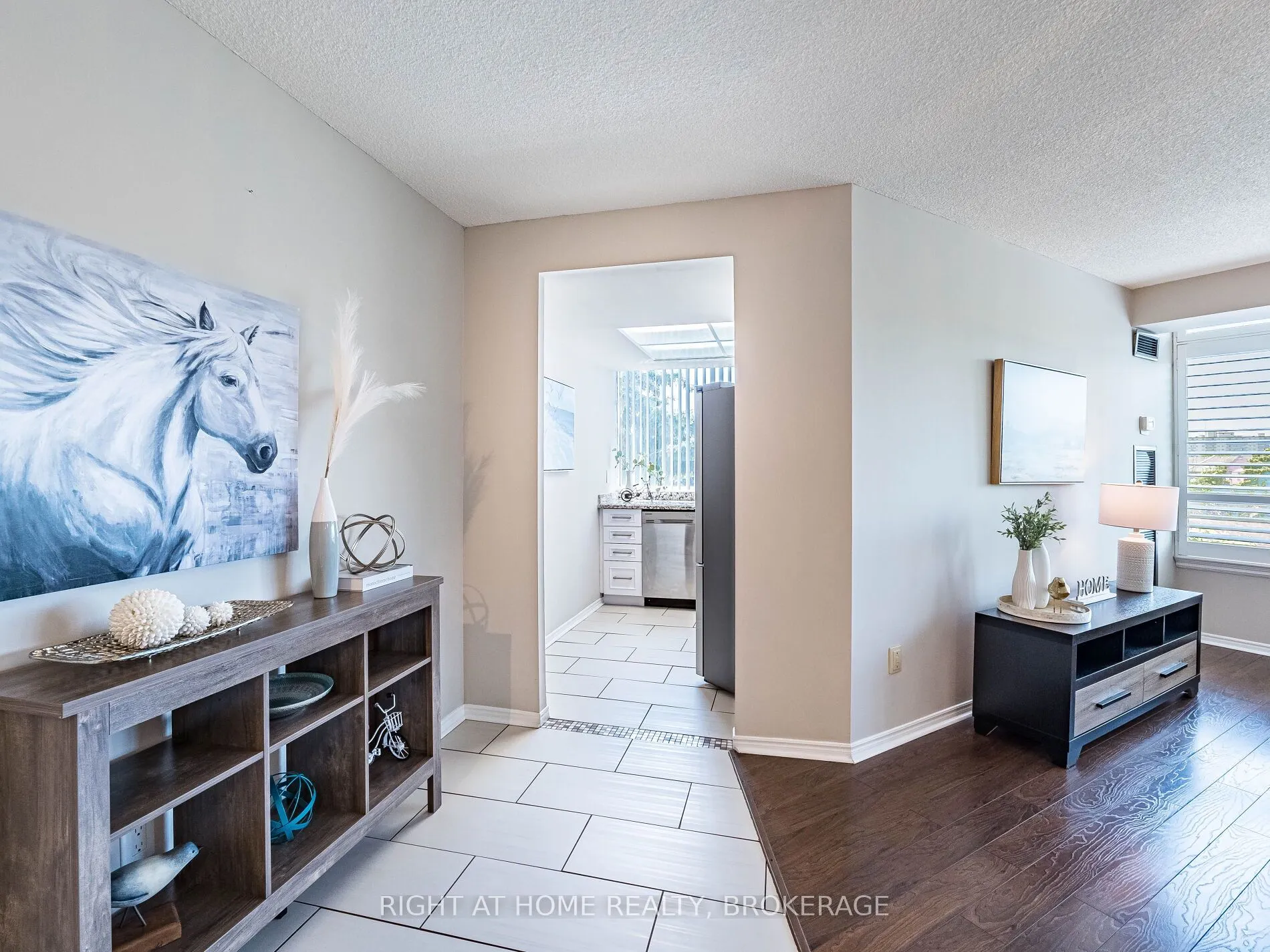 1001 Cedarglen Gate, #423