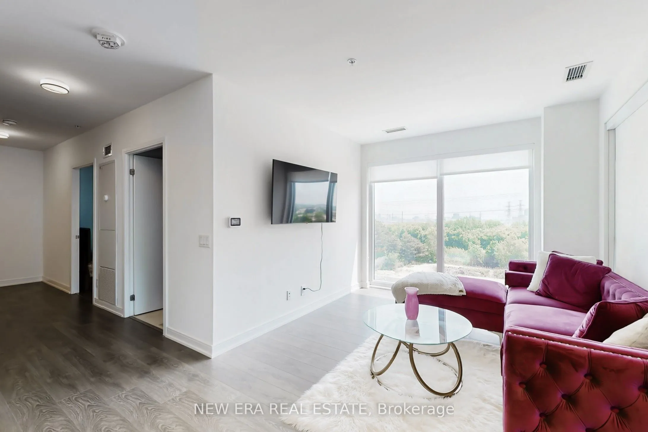 30 Samuel Wood Way, #413