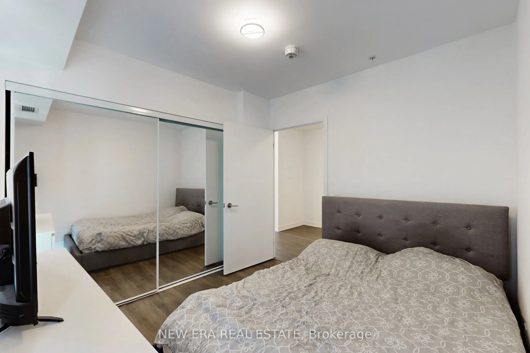30 Samuel Wood Way, #413
