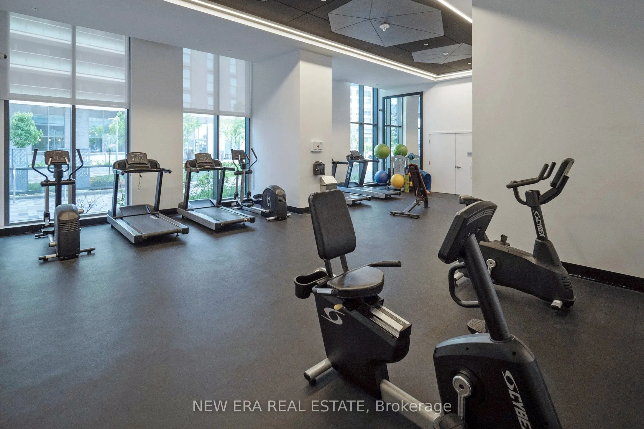 30 Samuel Wood Way, #413