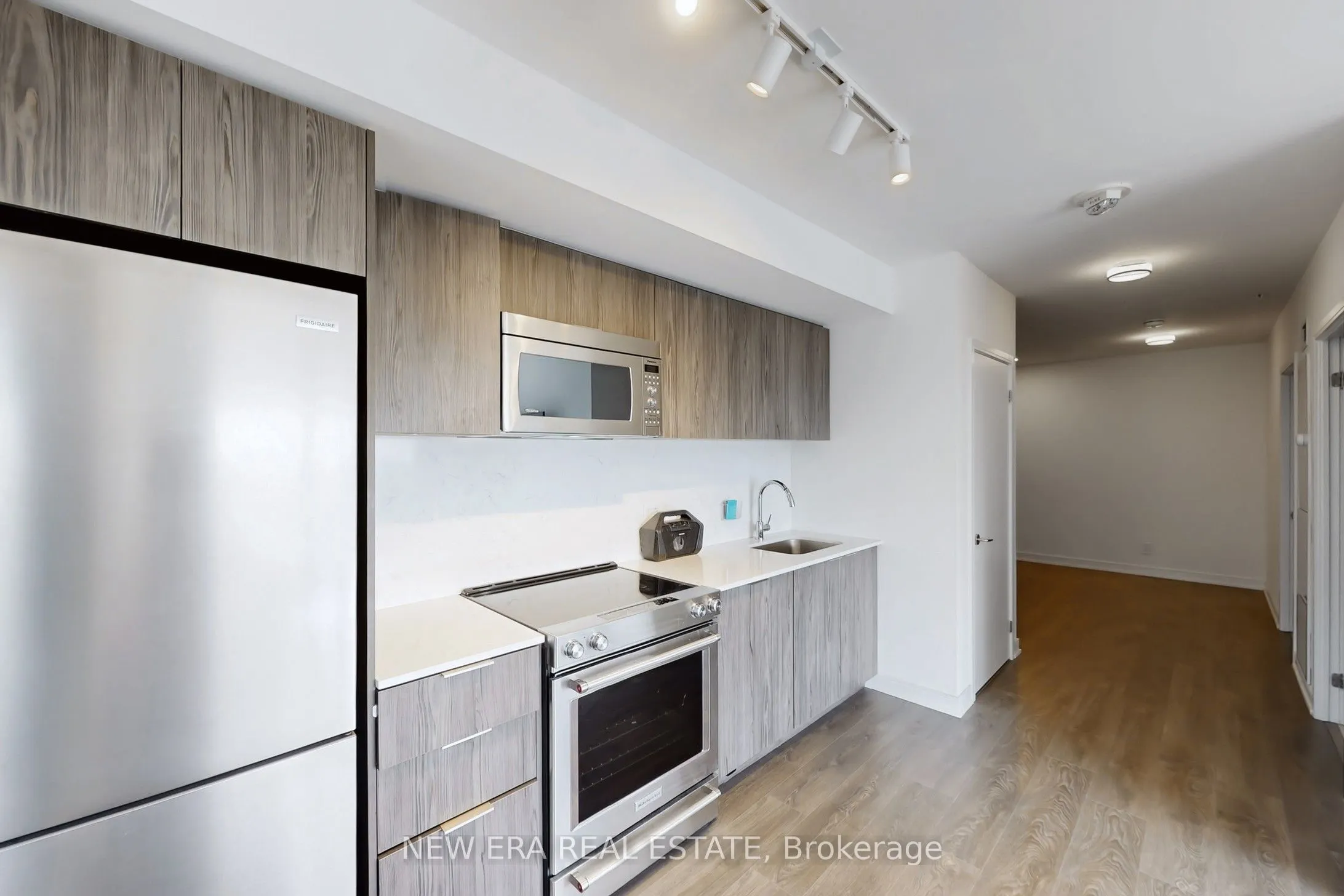 30 Samuel Wood Way, #413