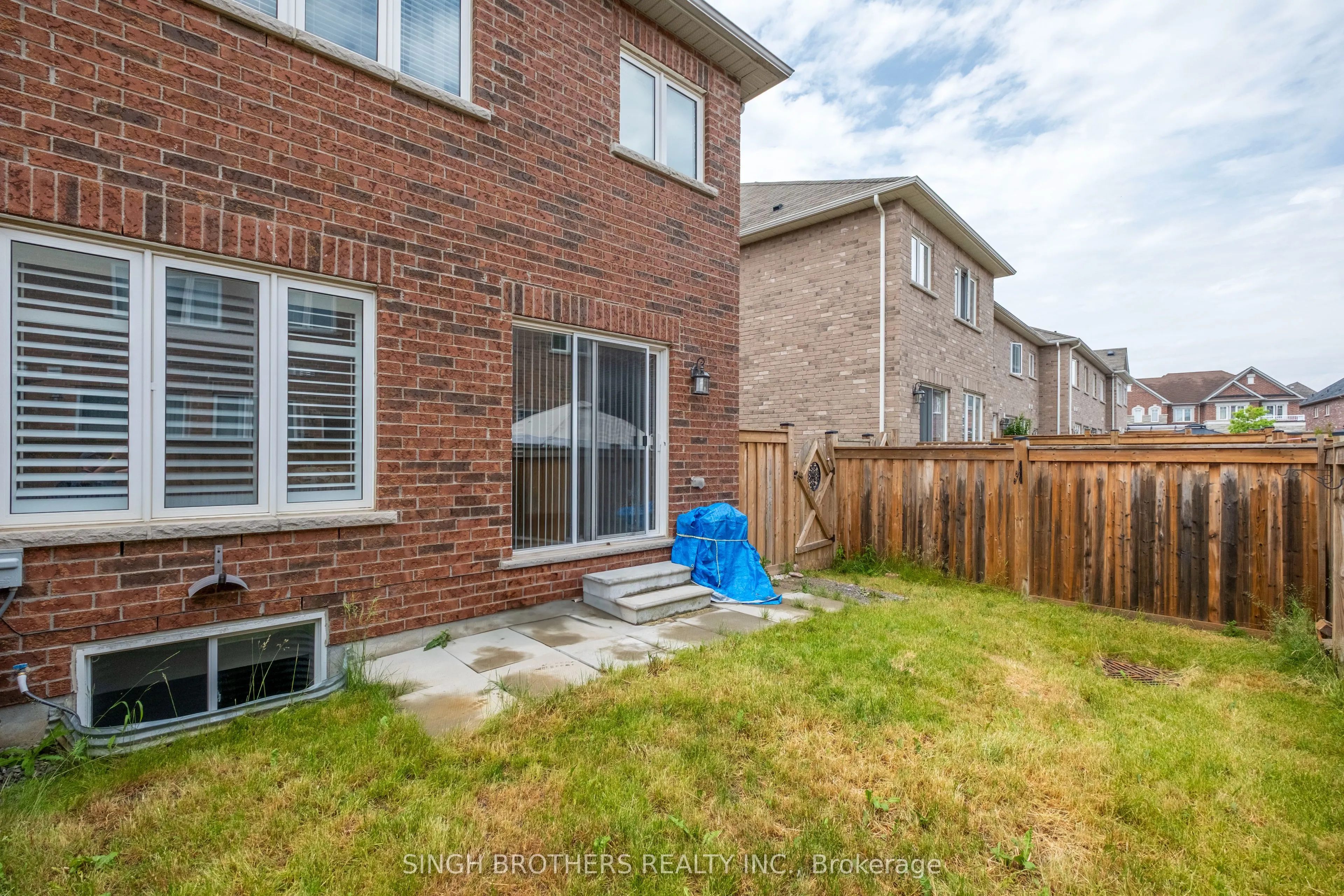 21 Hoover Road