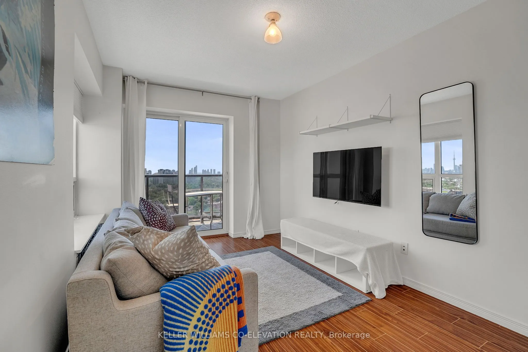 60 Heintzman Street, #2306