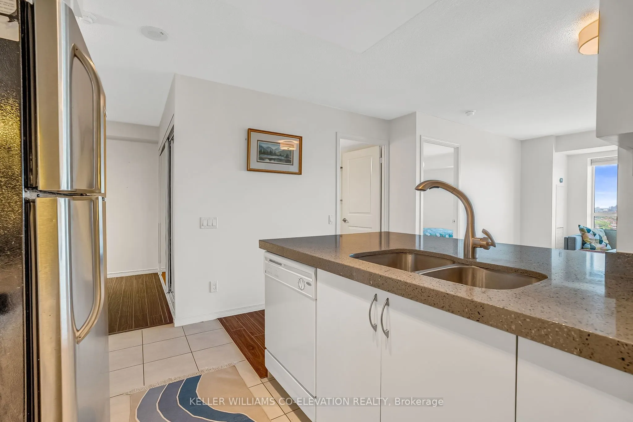 60 Heintzman Street, #2306
