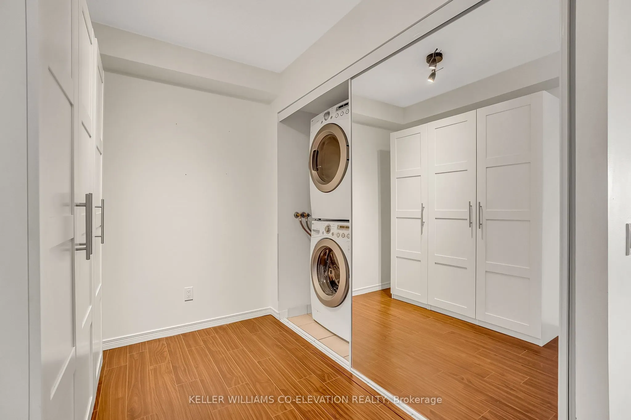 60 Heintzman Street, #2306