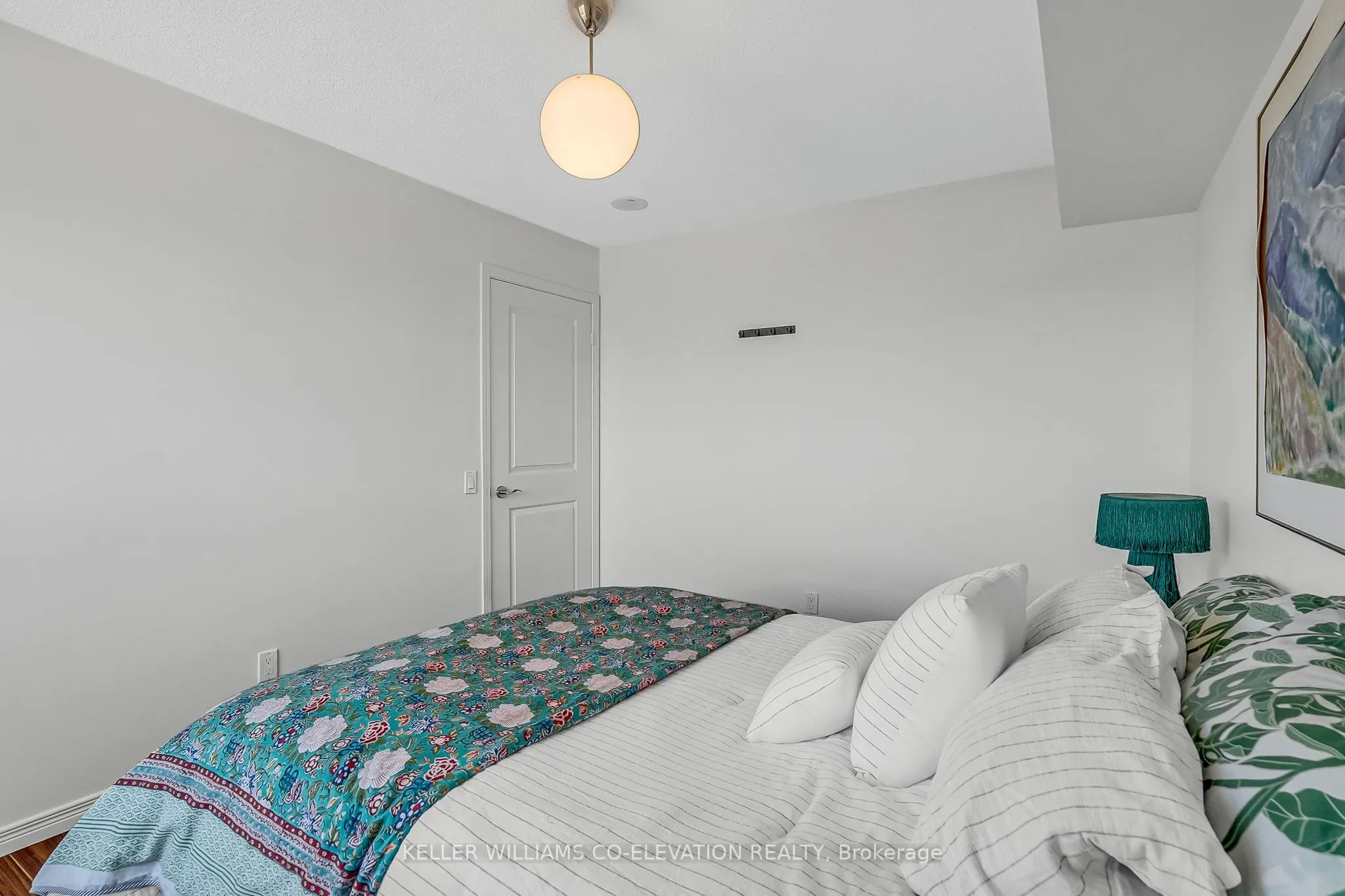 60 Heintzman Street, #2306