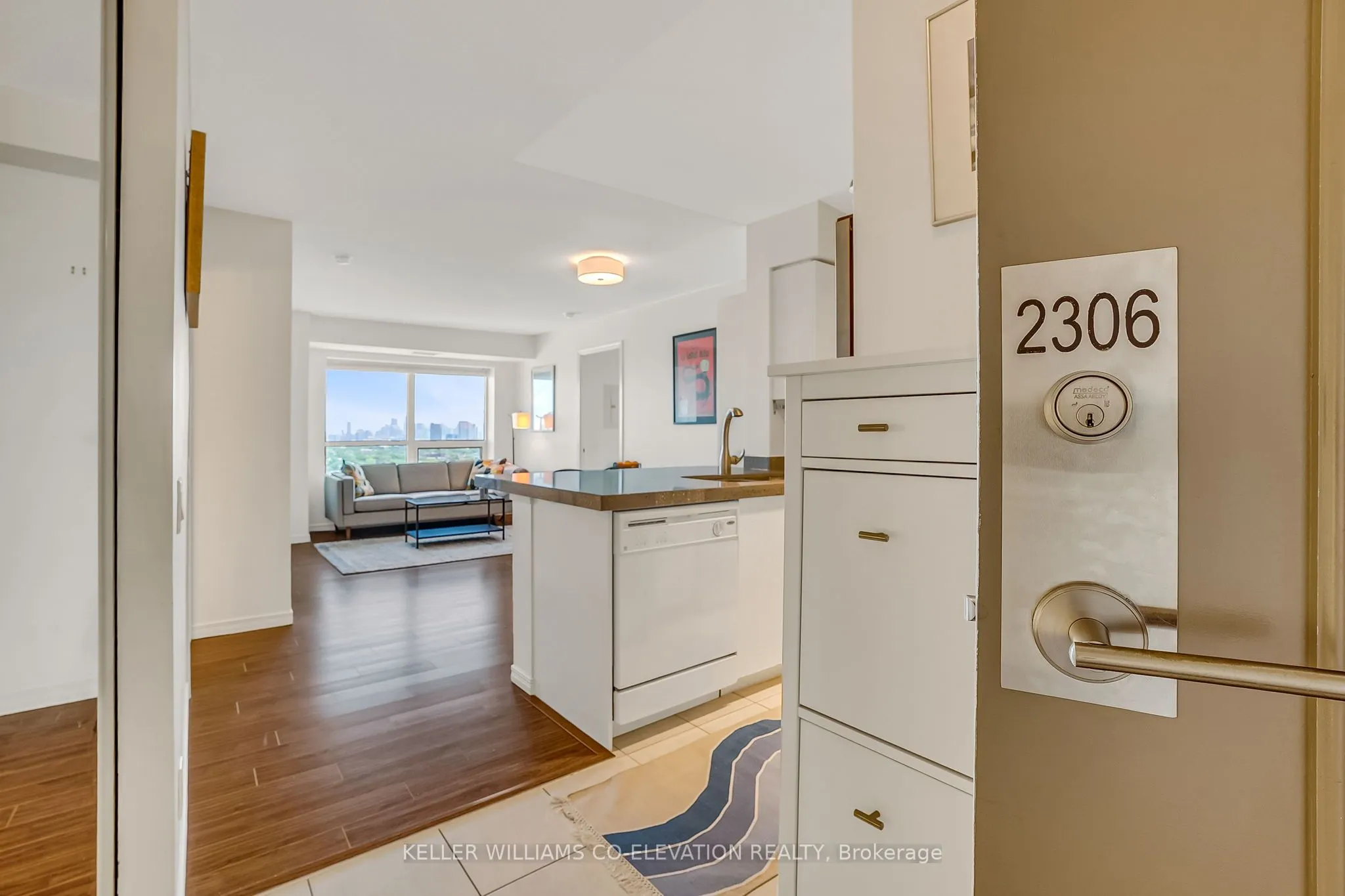 60 Heintzman Street, #2306