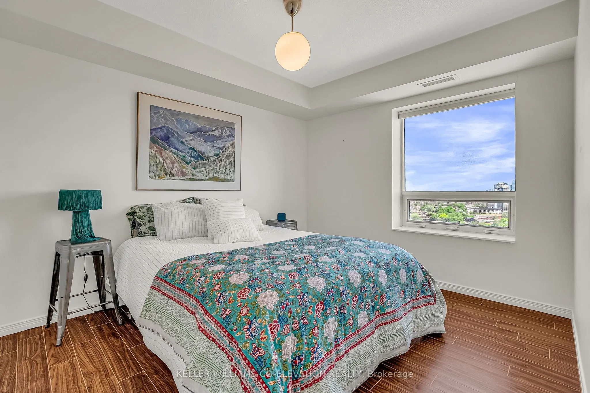 60 Heintzman Street, #2306