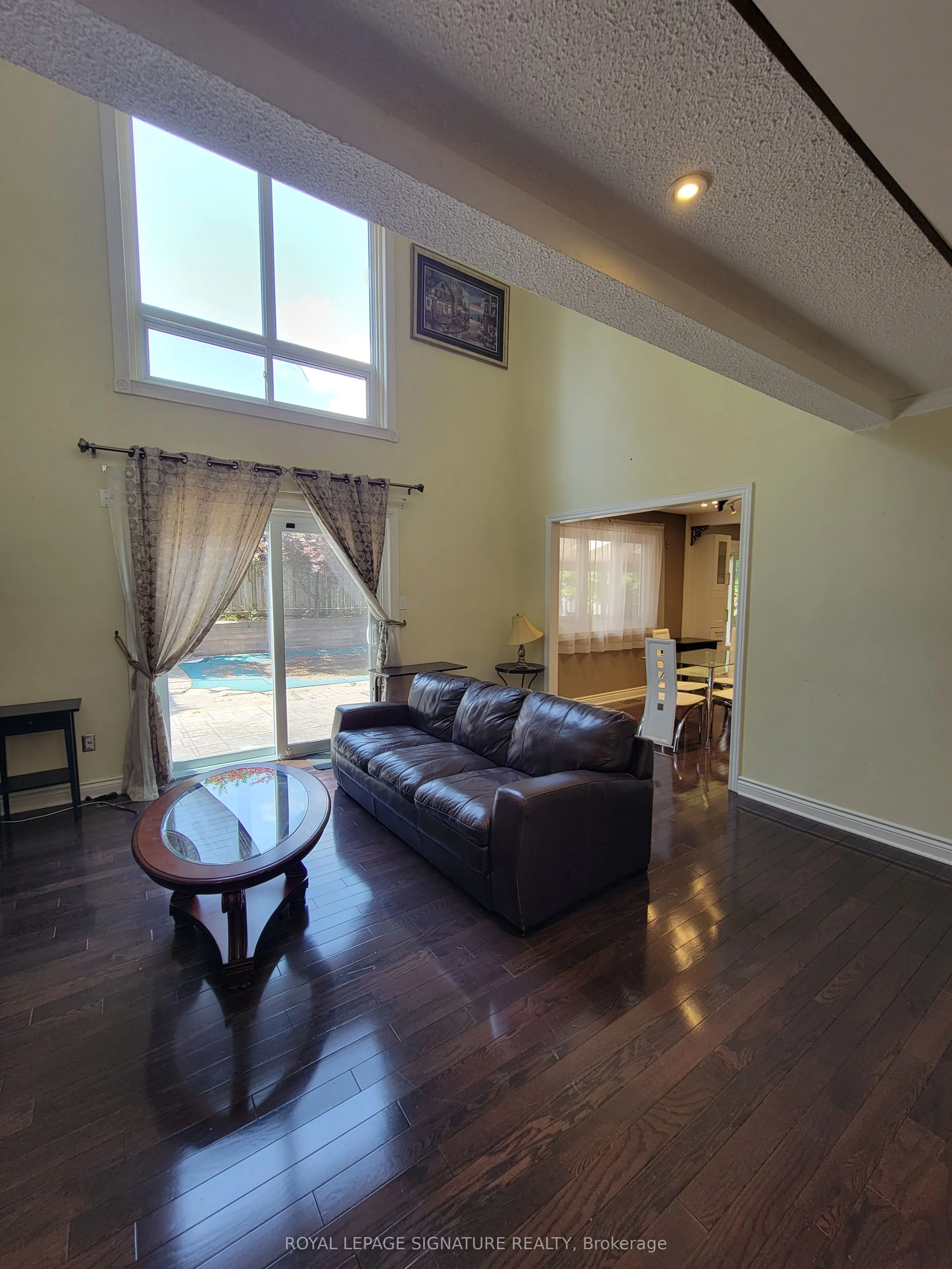6800 Segovia Road