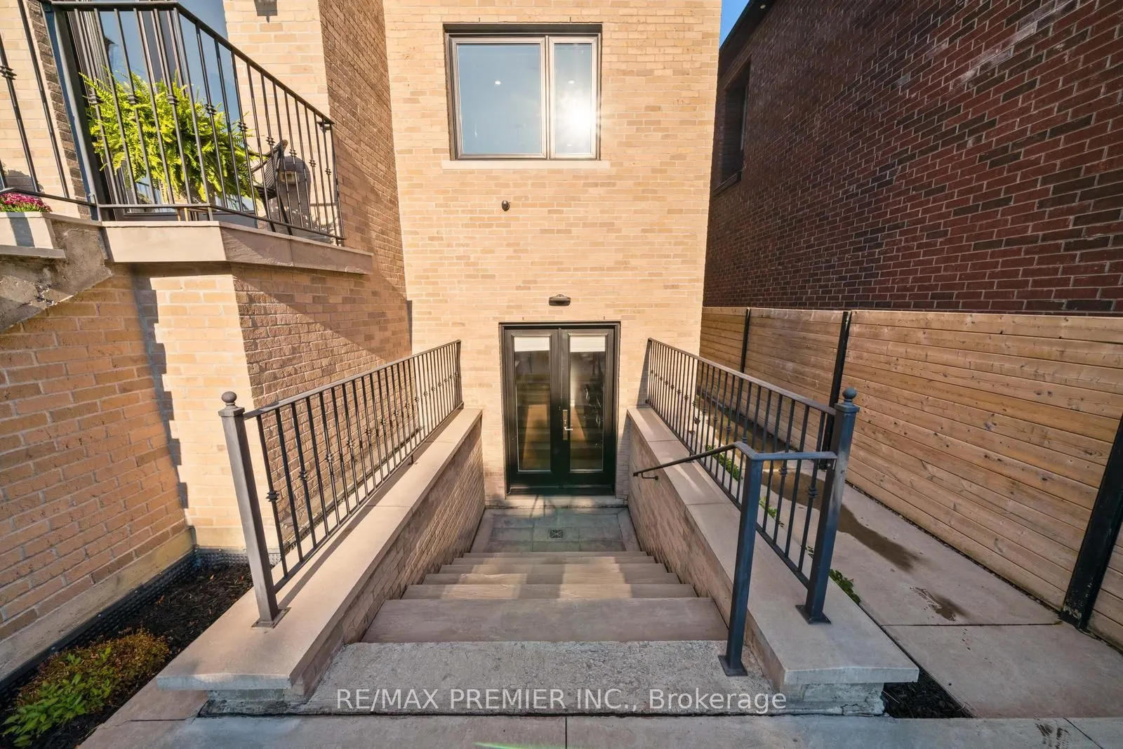 56A Bellman Avenue