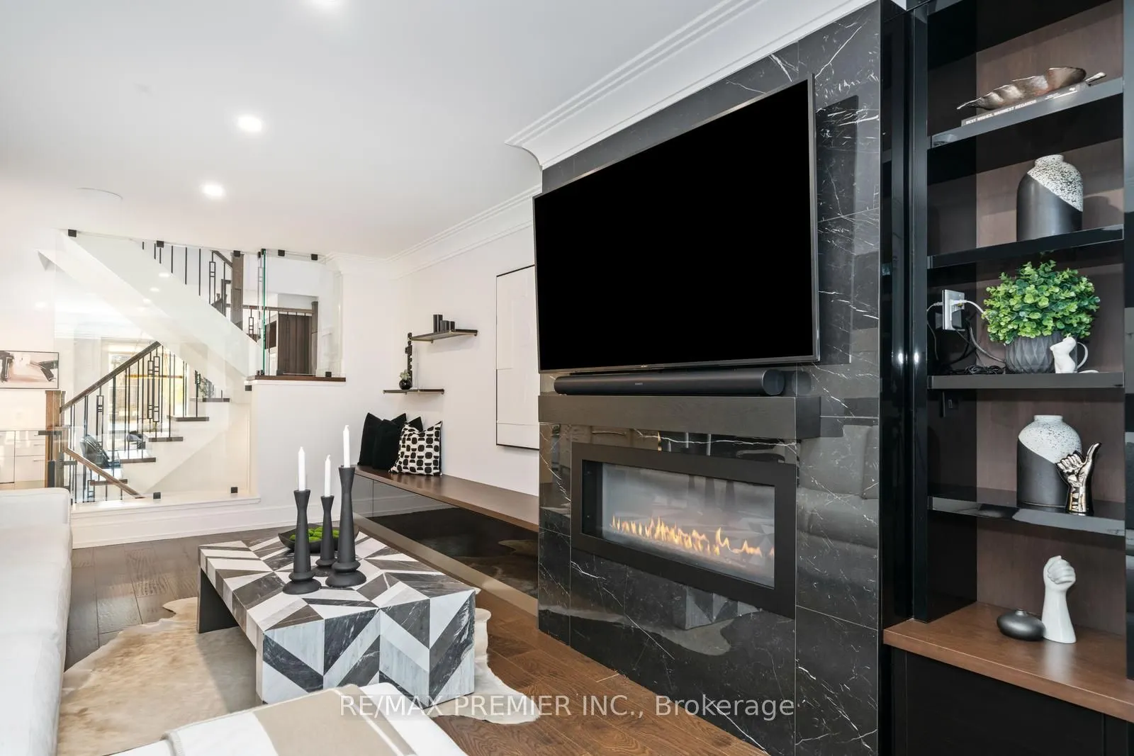 56A Bellman Avenue