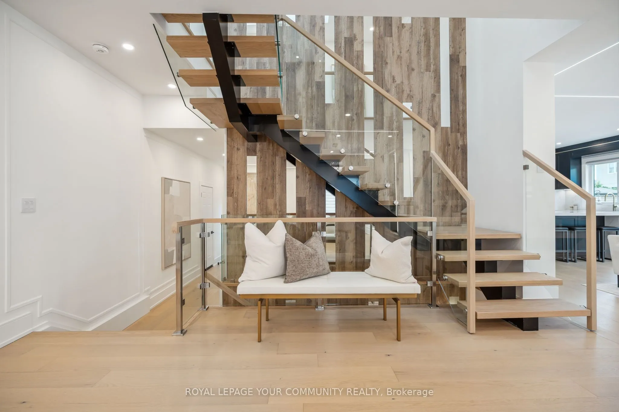 14 Ranwood Drive